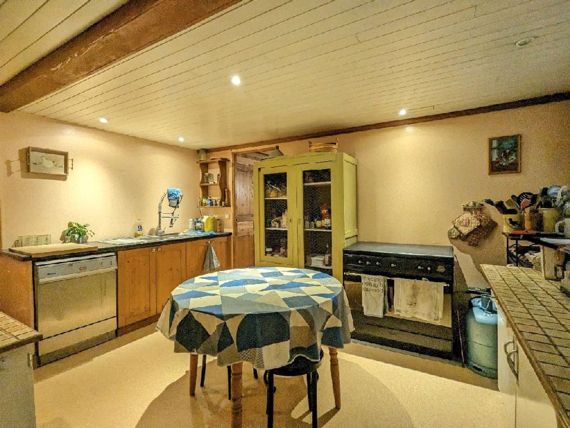 Otro en Châtillon-sur-Cluses, Auvergne-Rhône-Alpes 12379756