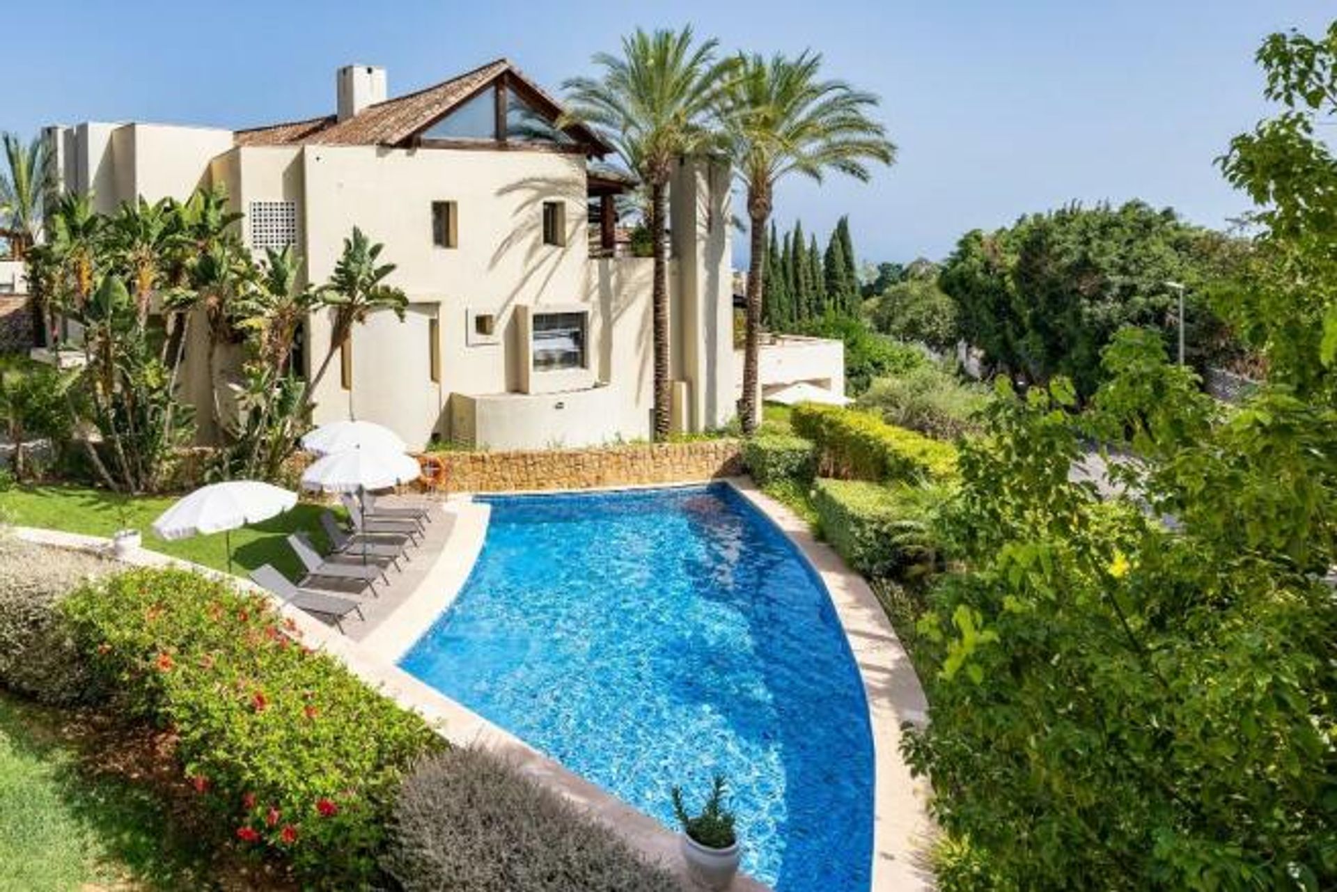 Condominium in Marbella, Andalucía 12379775