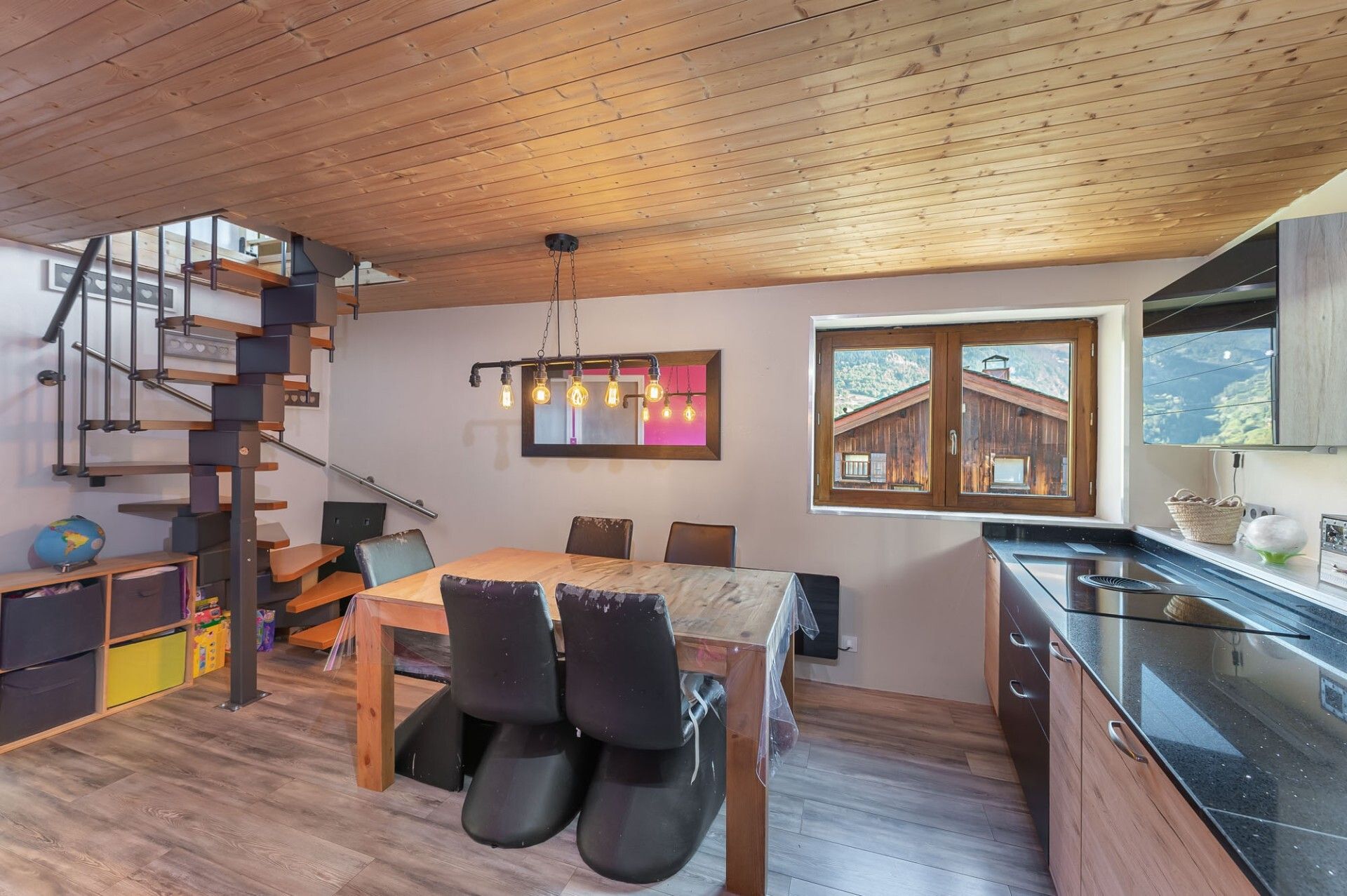 rumah dalam Courchevel, Auvergne-Rhone-Alpes 12379850