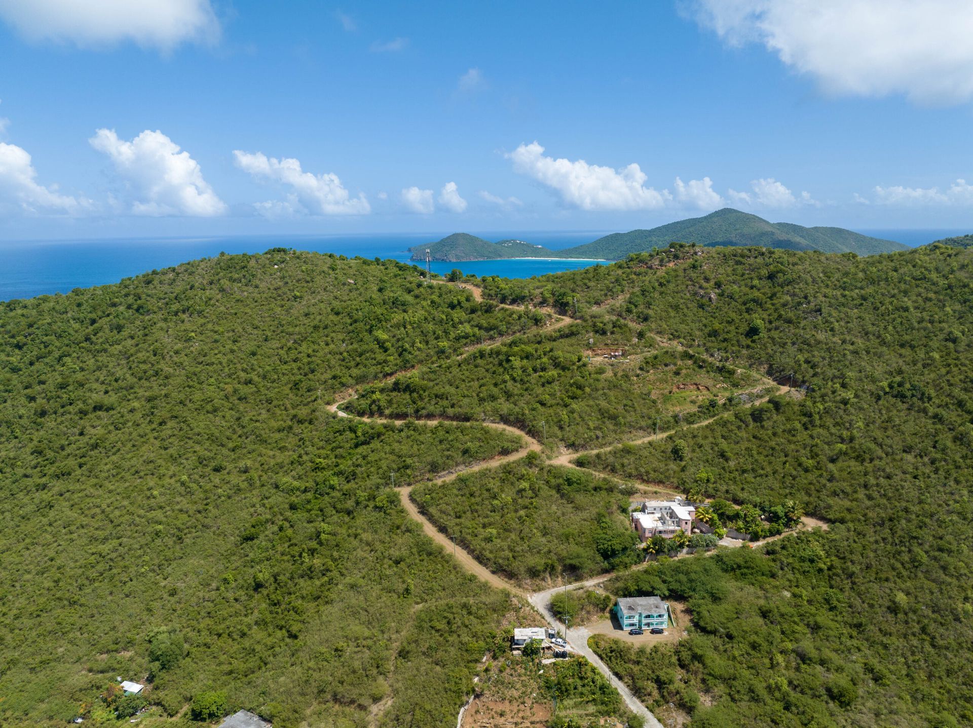 Tierra en bahía de coral, Islas Virgenes 12381016