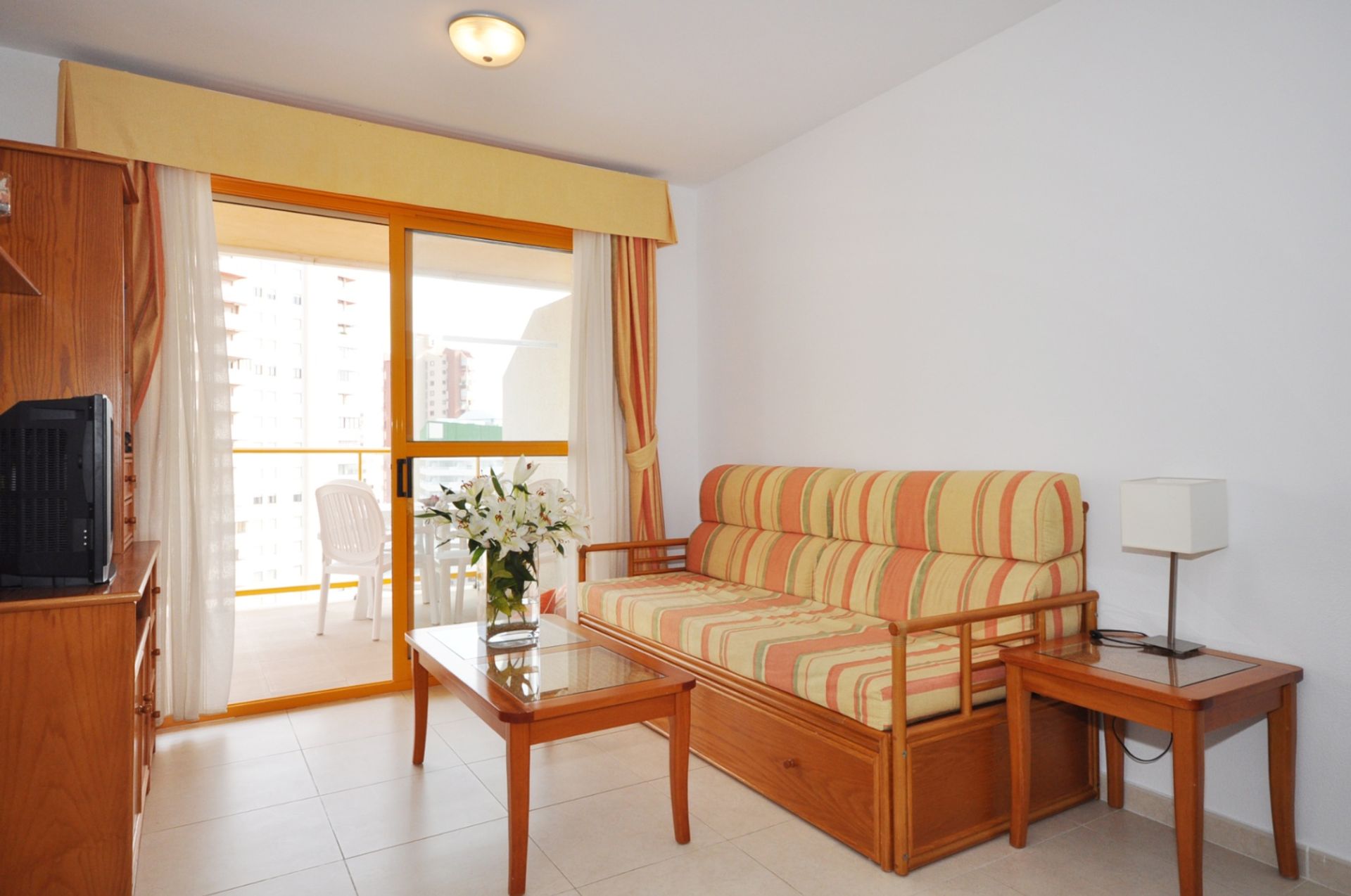 Condominium in Calp, Valencian Community 12381599