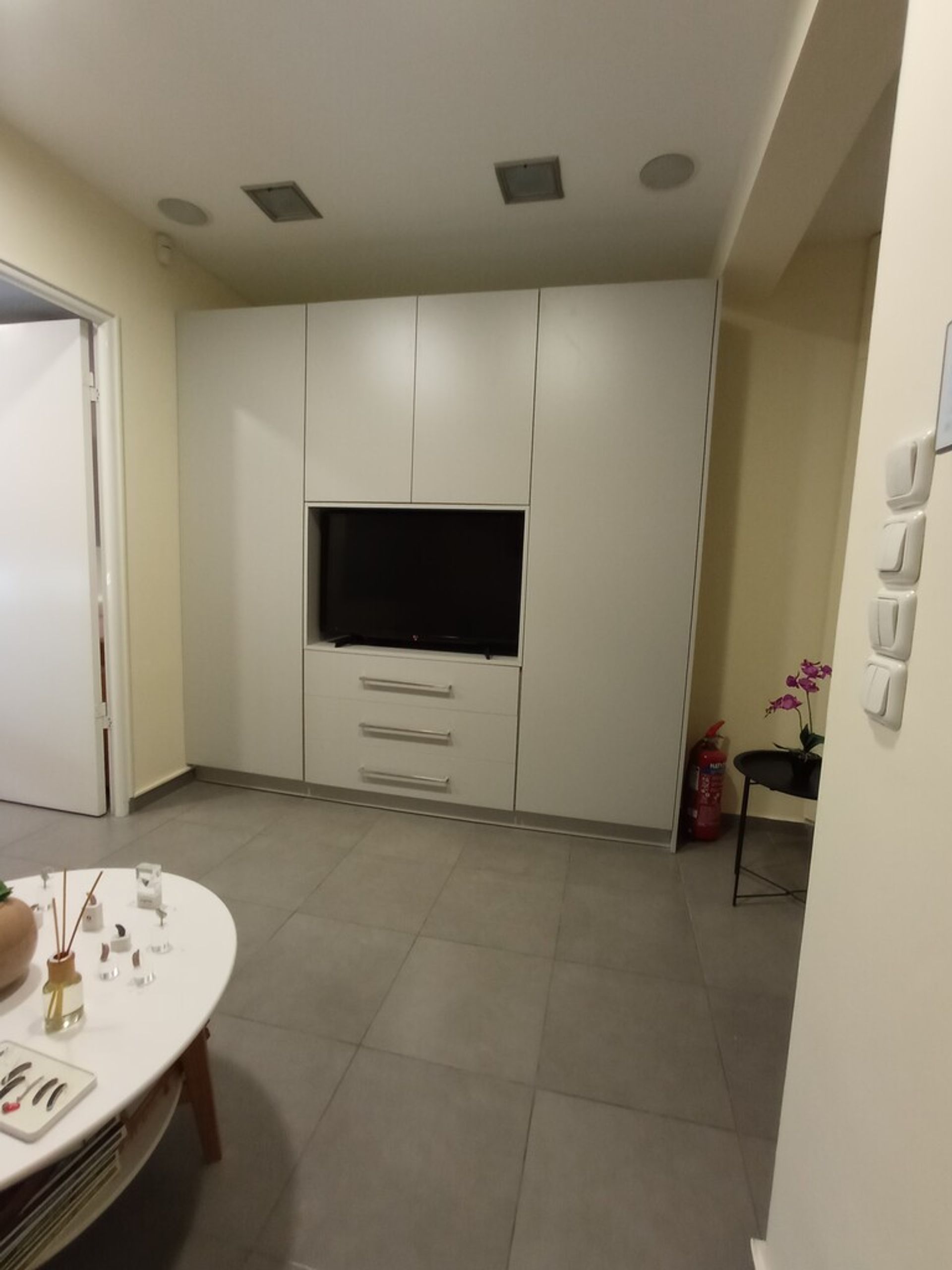 Condominium in Athina,  12382102