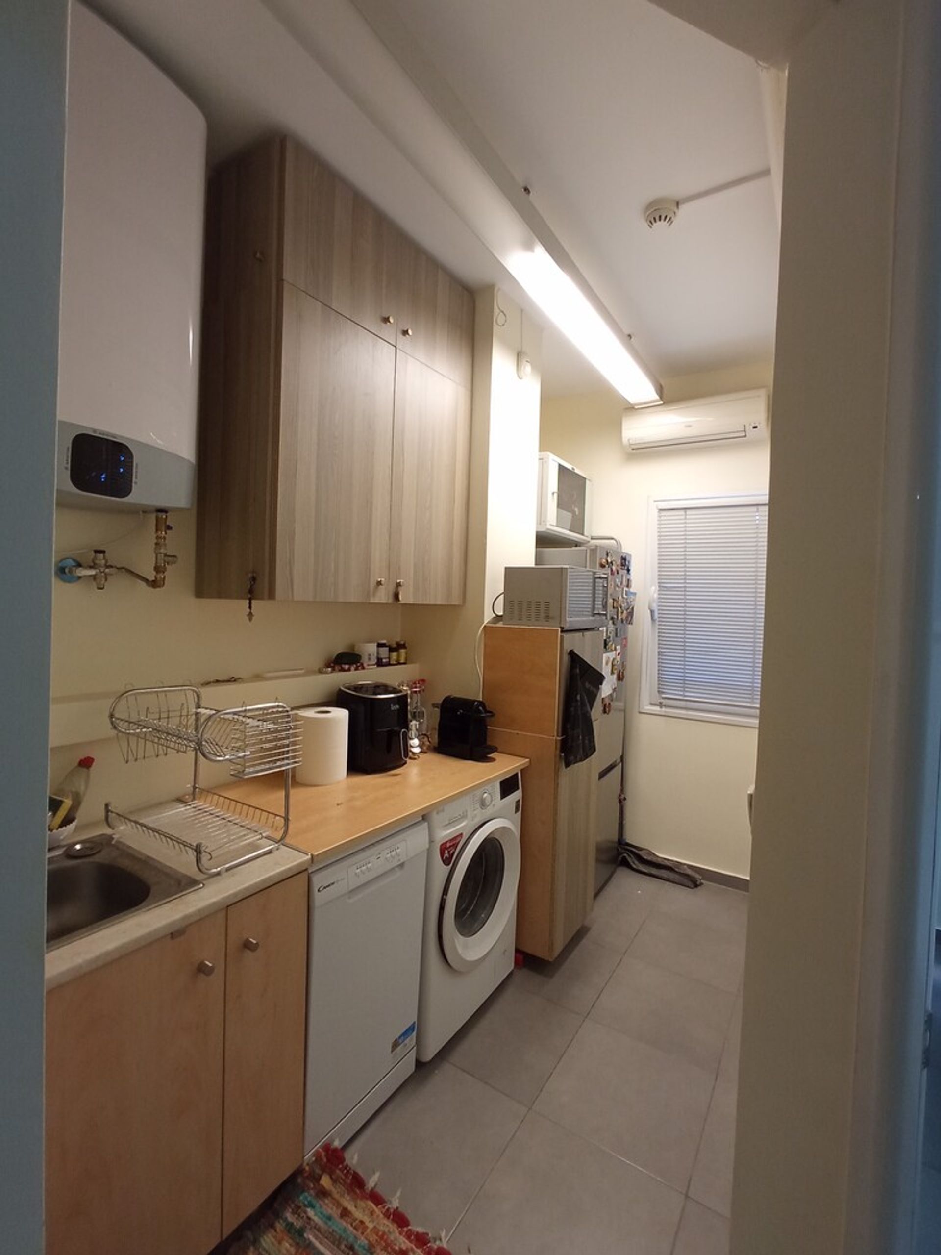 Condominium in Athina,  12382102