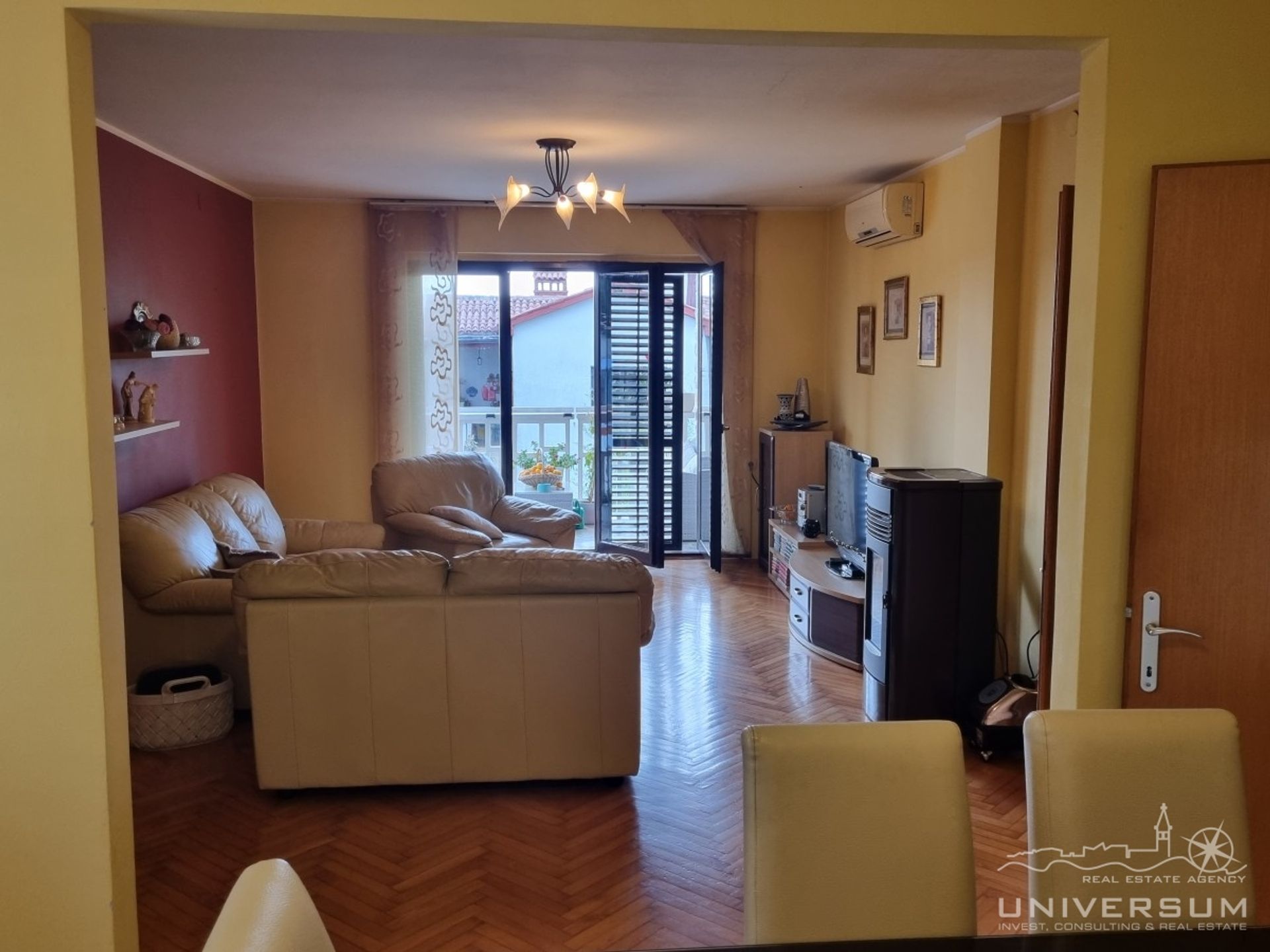 Condominium dans Novigrad, Istria County 12382172