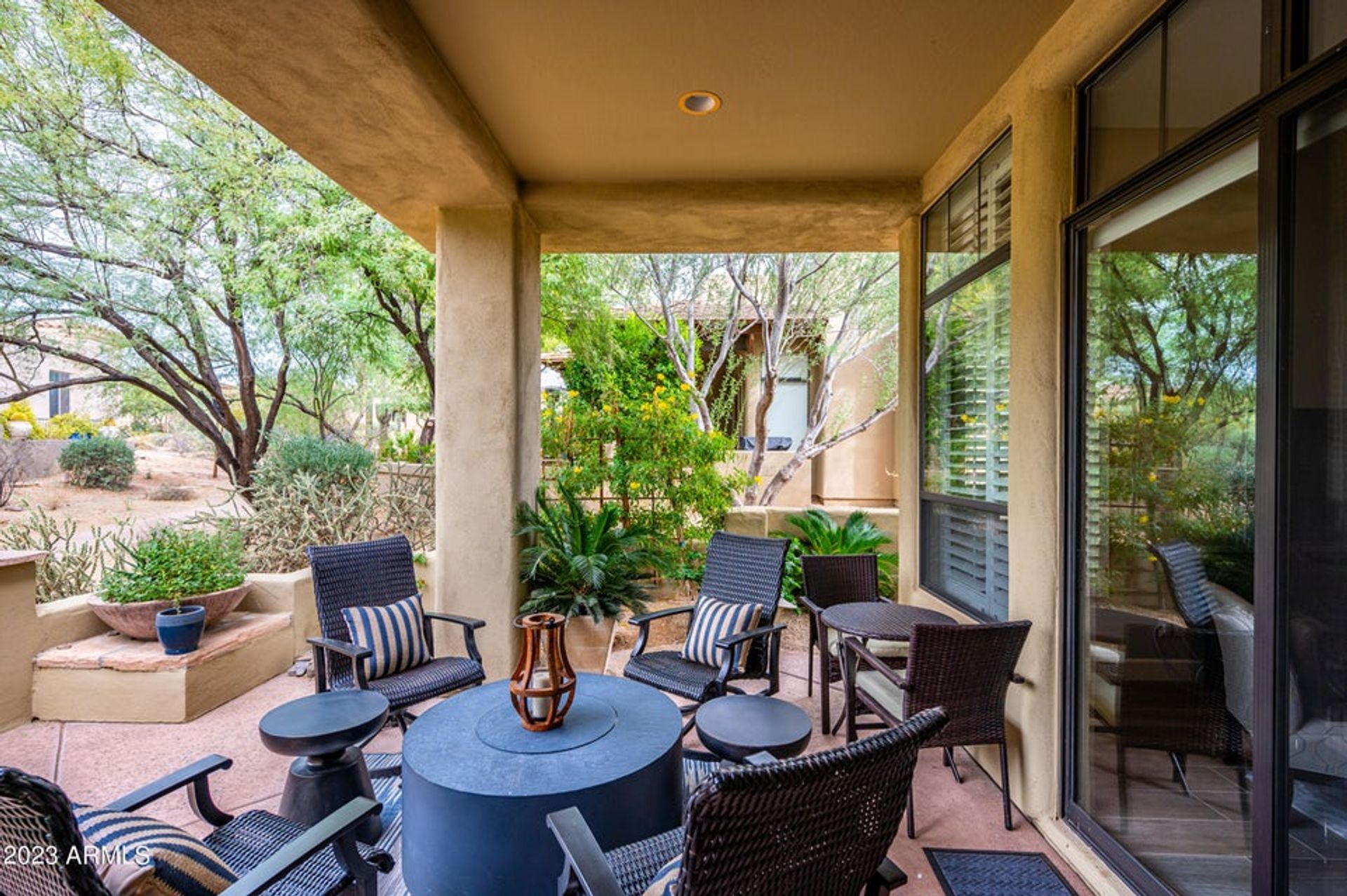 Πολλαπλές Διαμερίσματα σε Scottsdale, 9270 East Thompson Peak Parkway 12383511