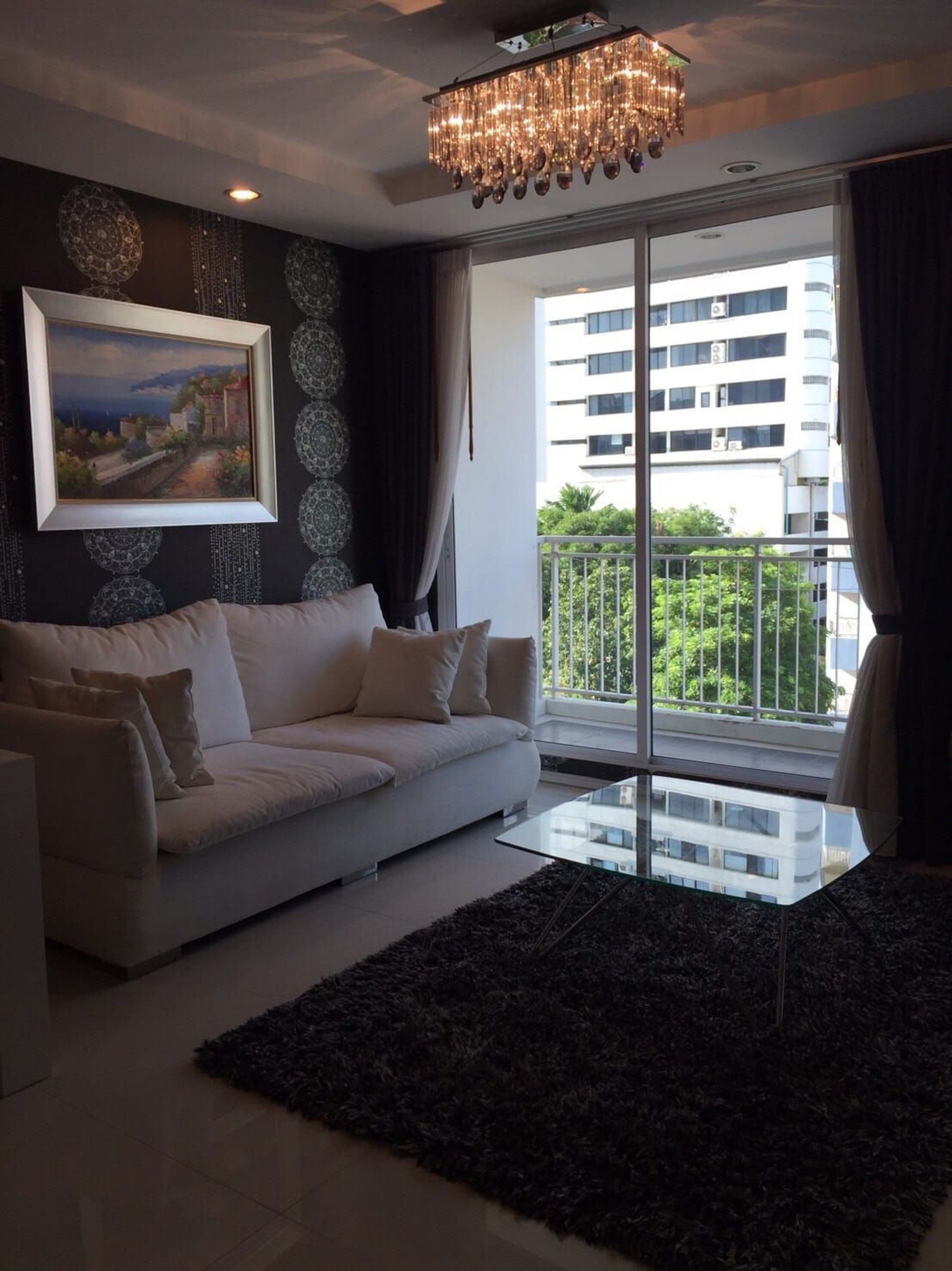 Condominium dans Khlong Toei, Krung Thep Maha Nakhon 12383795