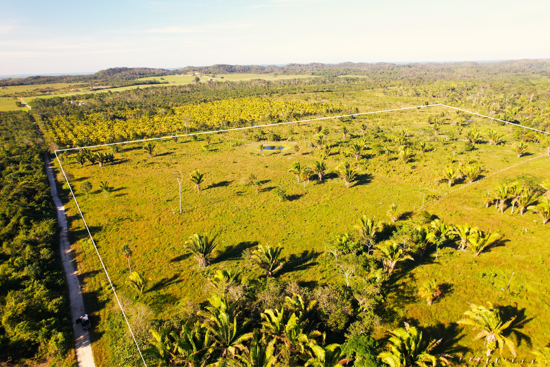 Tanah di Camelote, Cayo 12384935