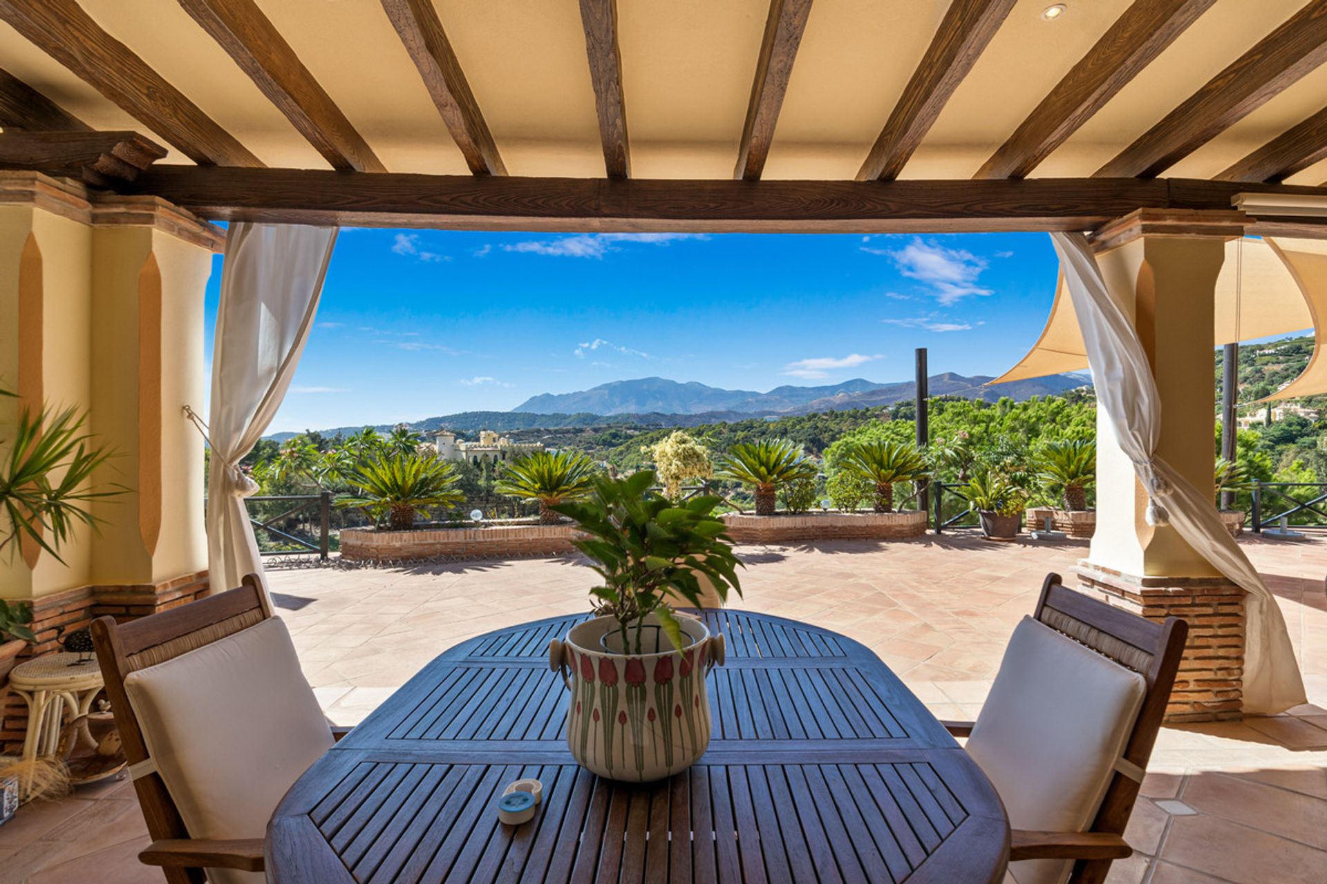 Huis in Benahavis, Andalusië 12385197