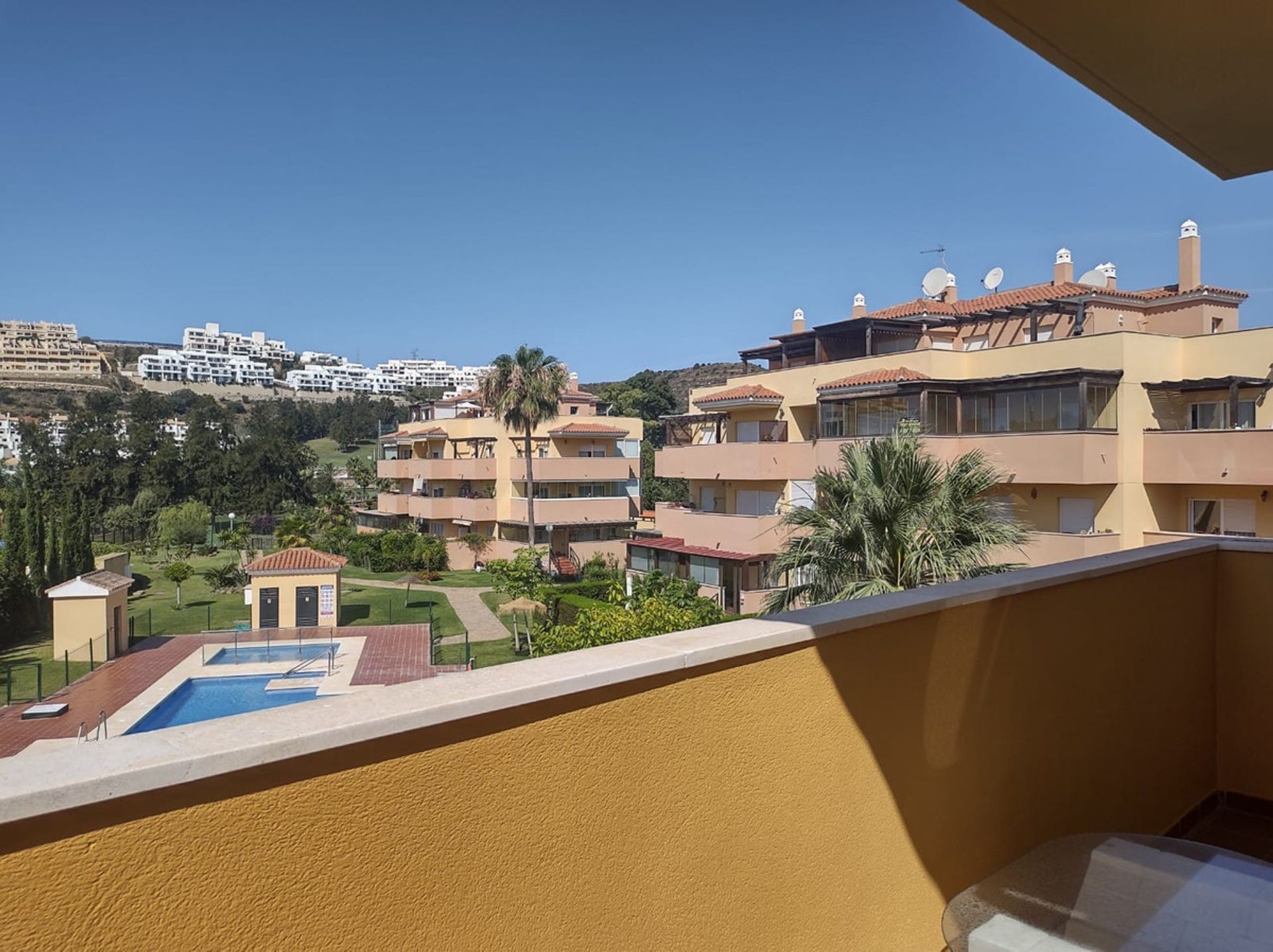 Condominio en Fuengirola, Andalucía 12385474