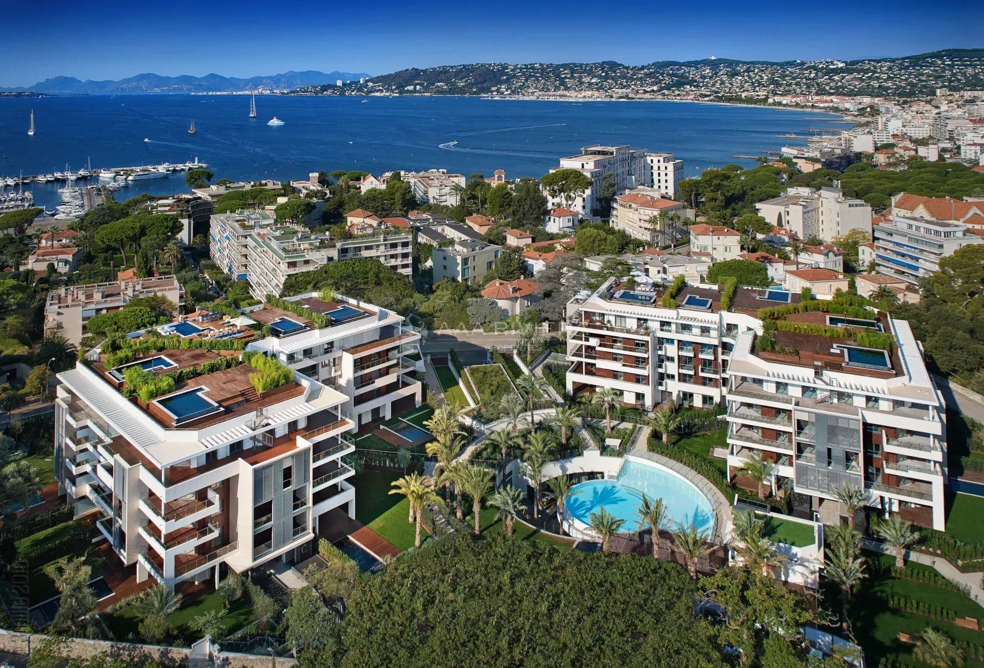 住宅 在 Antibes, Alpes-Maritimes 12385847