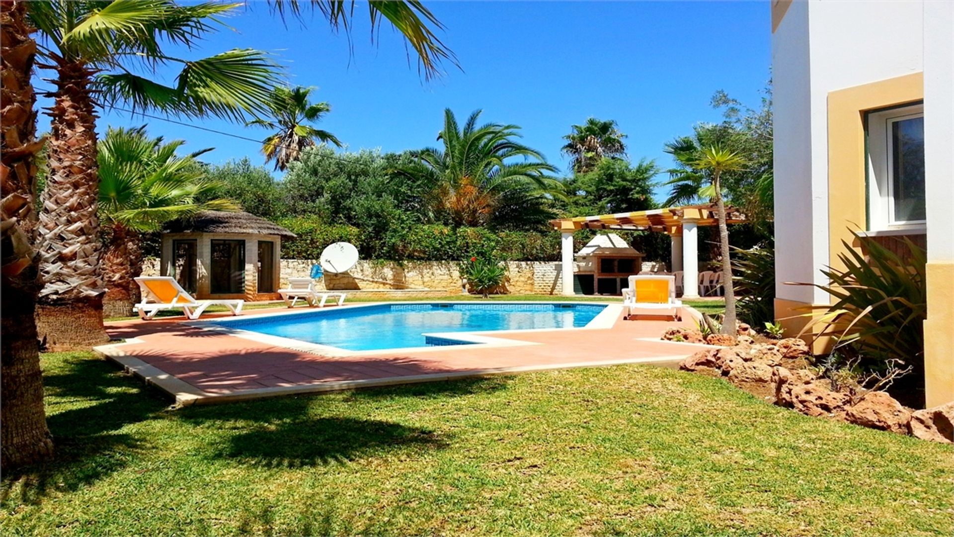 Huis in Albufeira, Faro District 12386522