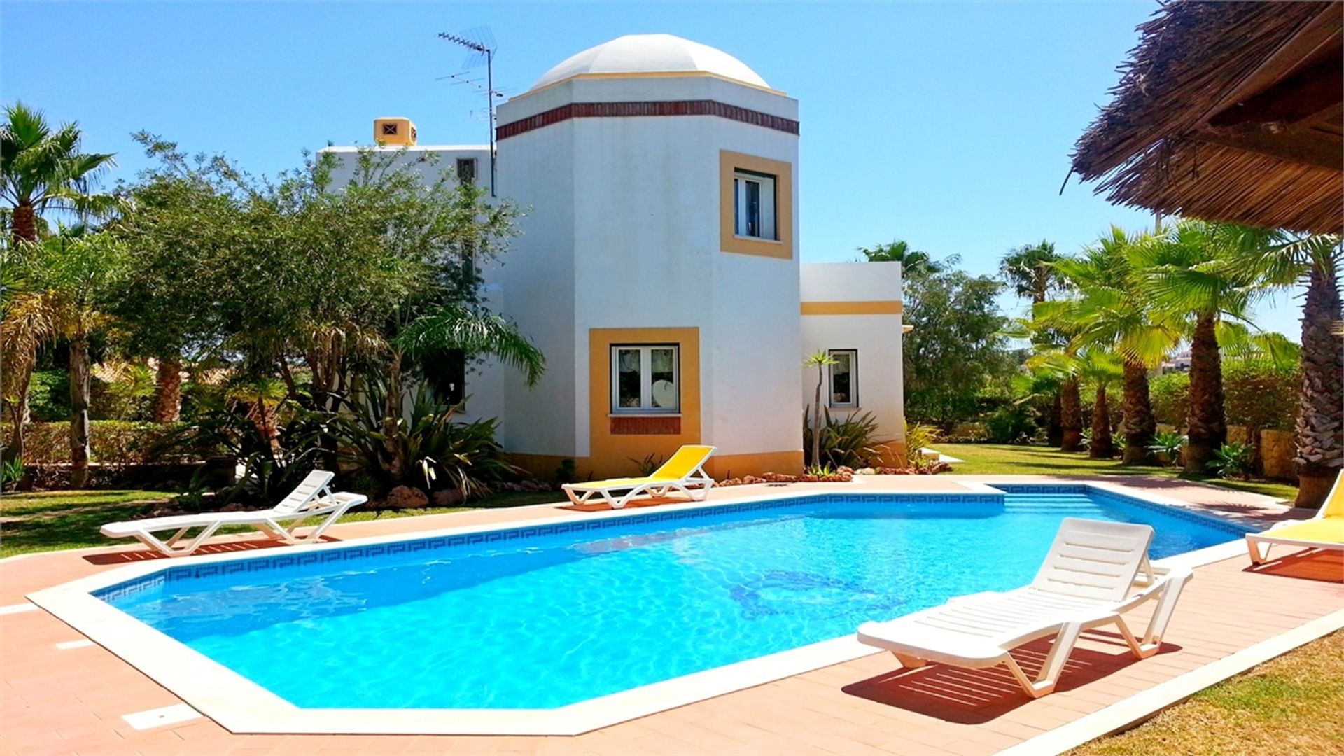 House in Albufeira, Faro District 12386522