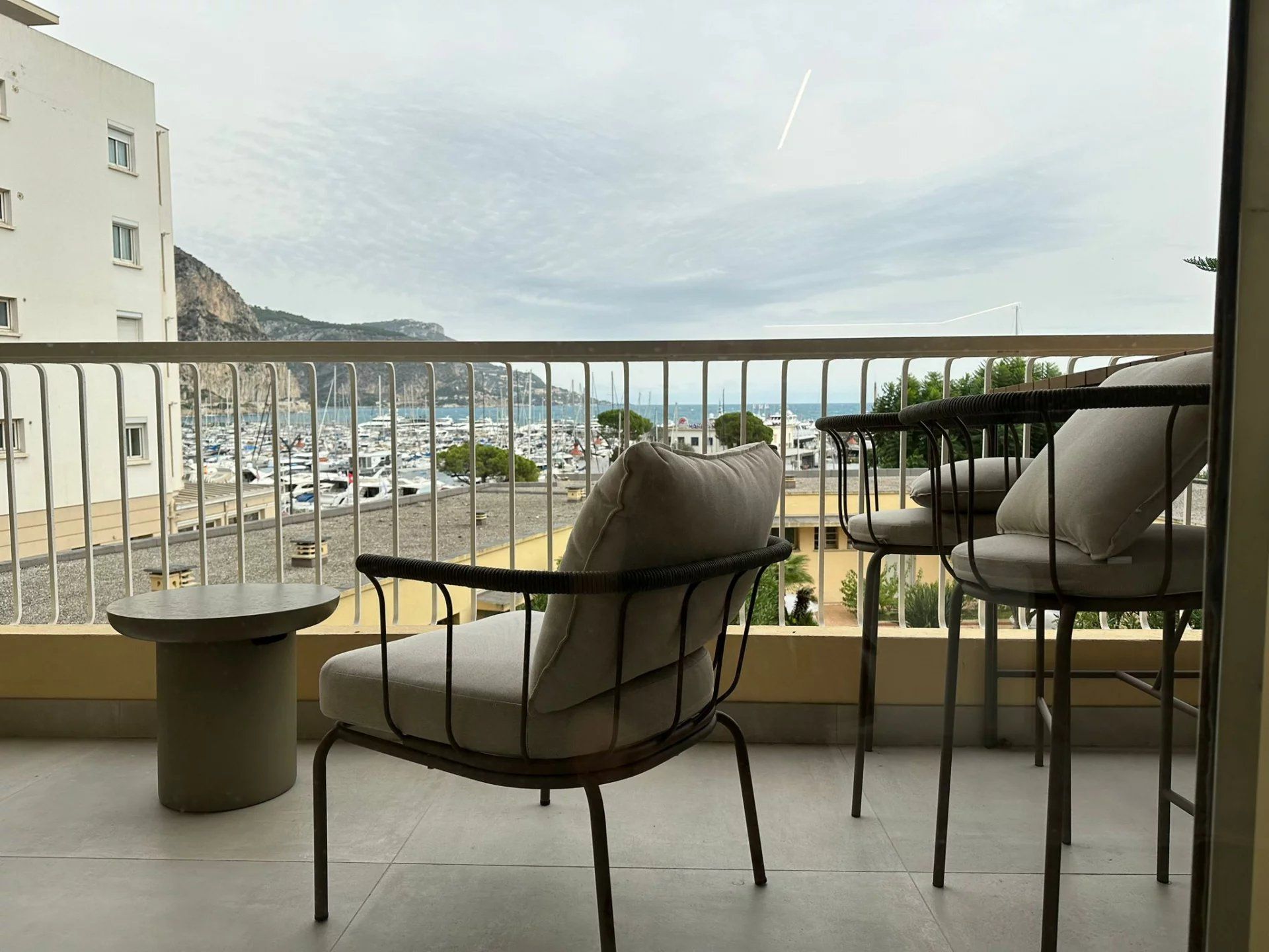 Condominio nel Beaulieu-sur-Mer, Provence-Alpes-Côte d'Azur 12387058