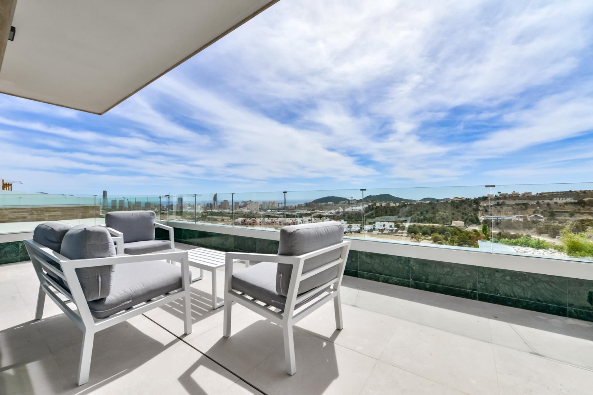 Condominium dans Finestrat, Comunidad Valenciana 12387089