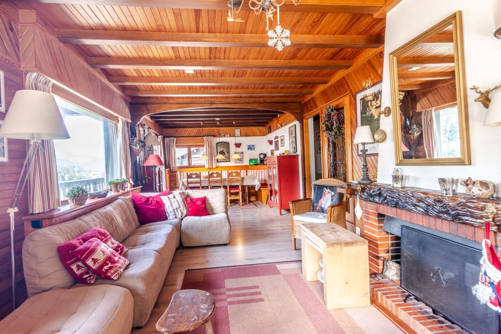 Hus i Morzine, Auvergne-Rhône-Alpes 12387327