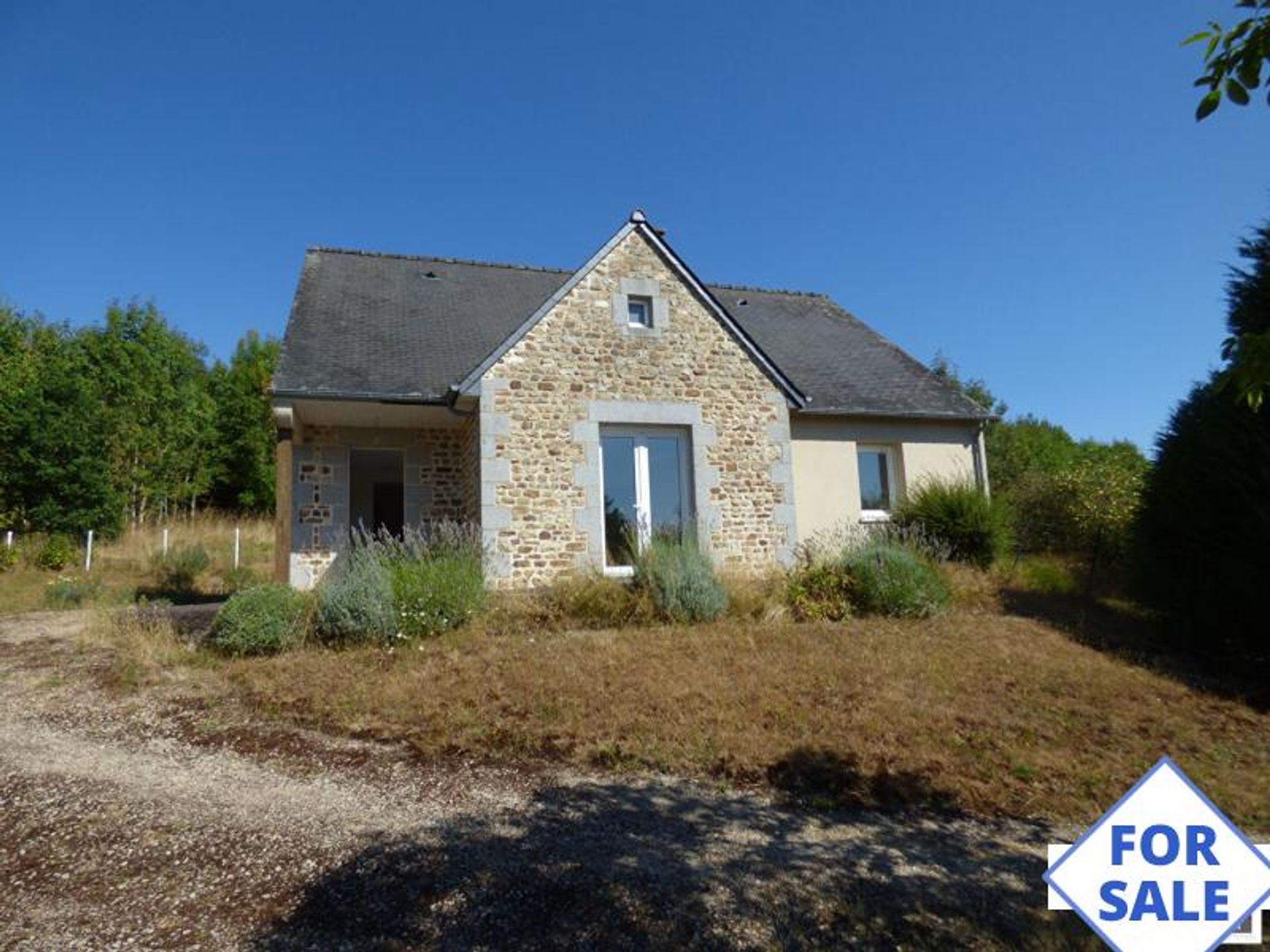 Casa nel Pre-en-Pail, Pays de la Loire 12387736