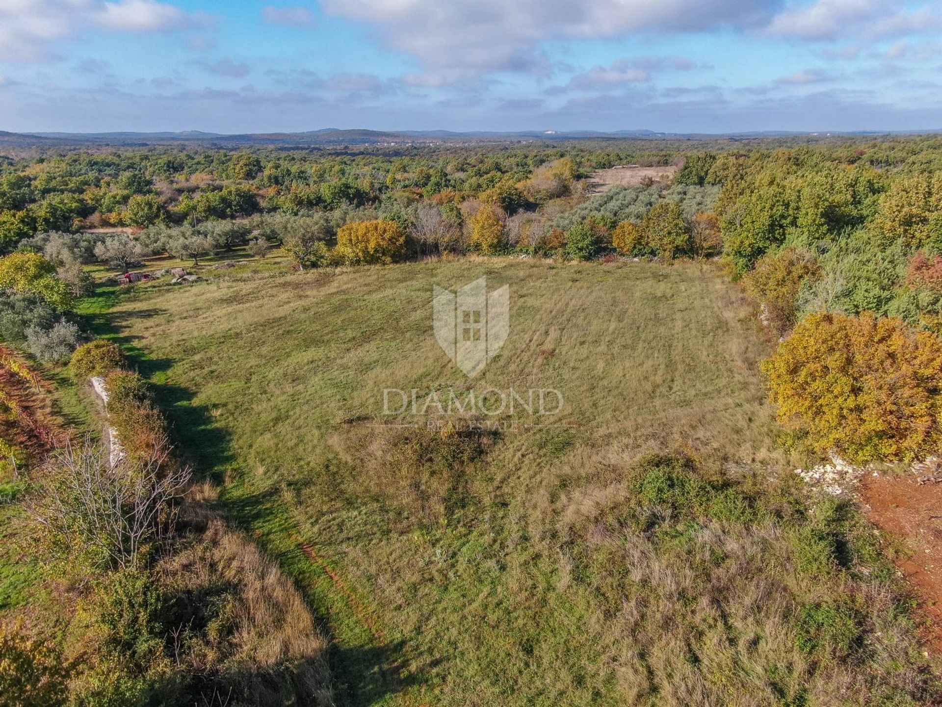 Земля в Світвінченат, Істарська жупанія 12388368