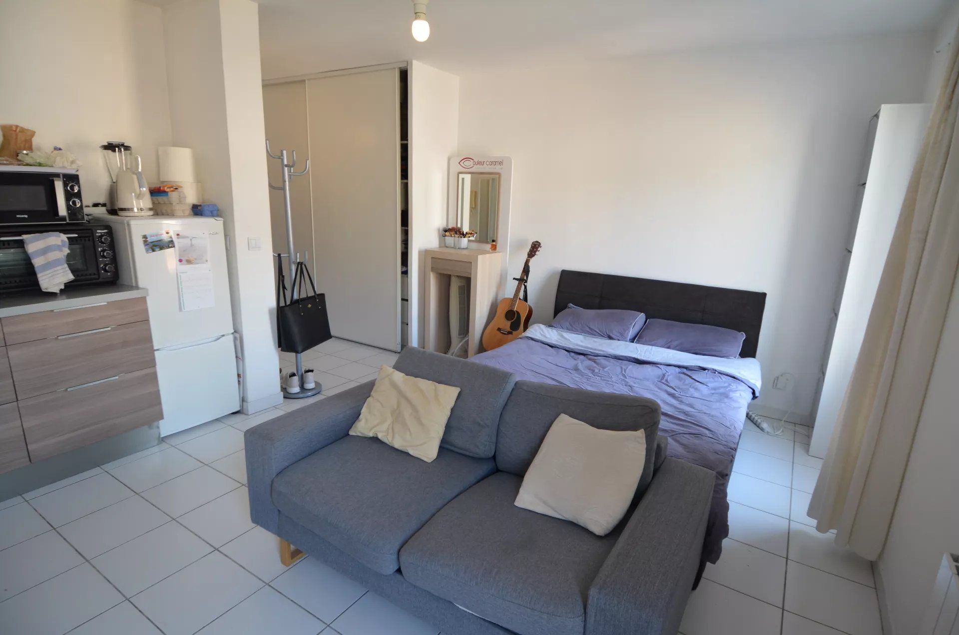 Condominium in Nice, Provence-Alpes-Cote d'Azur 12389159