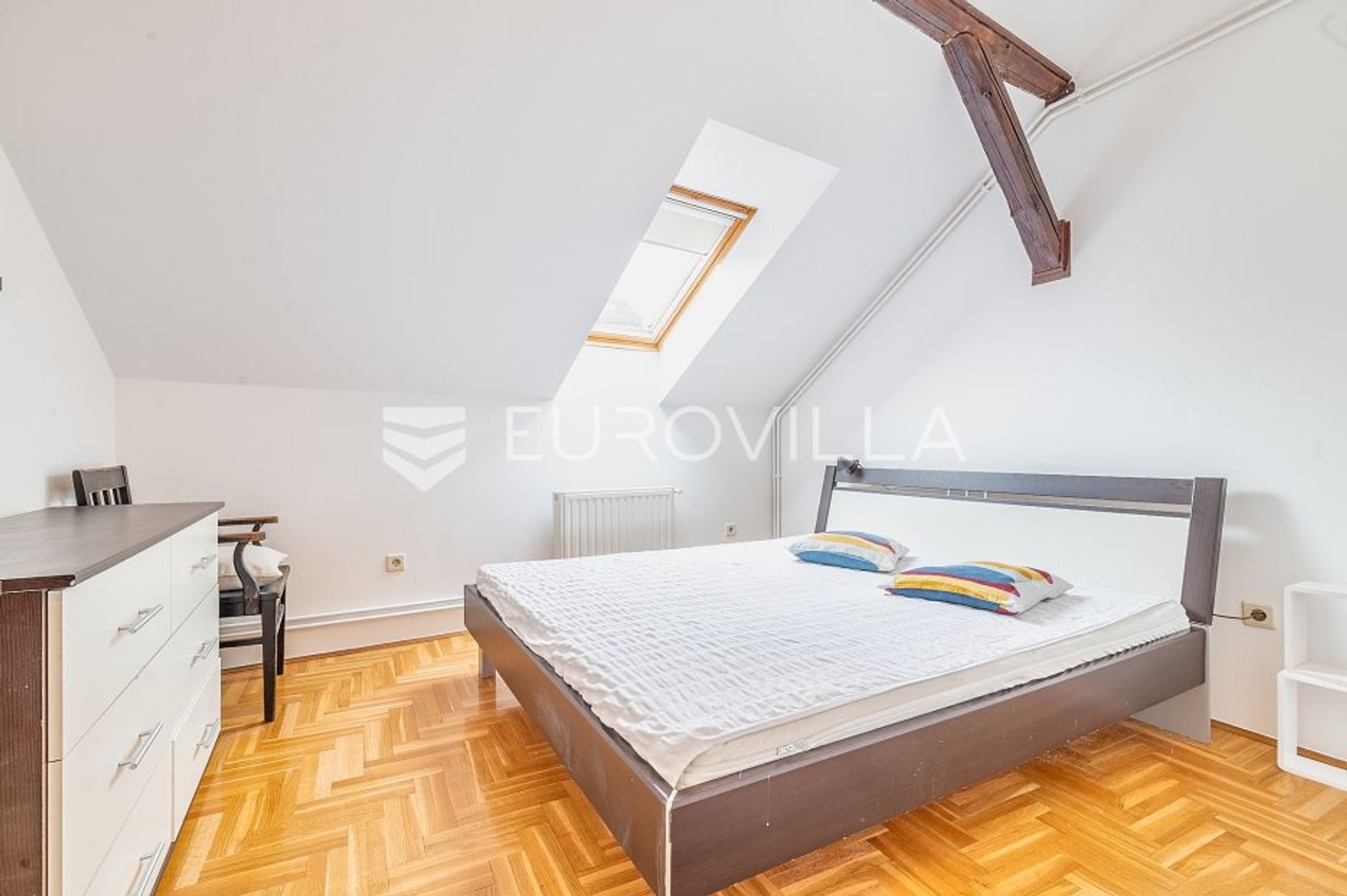 Osakehuoneisto sisään Zagreb, Zagreb, Grad 12389806