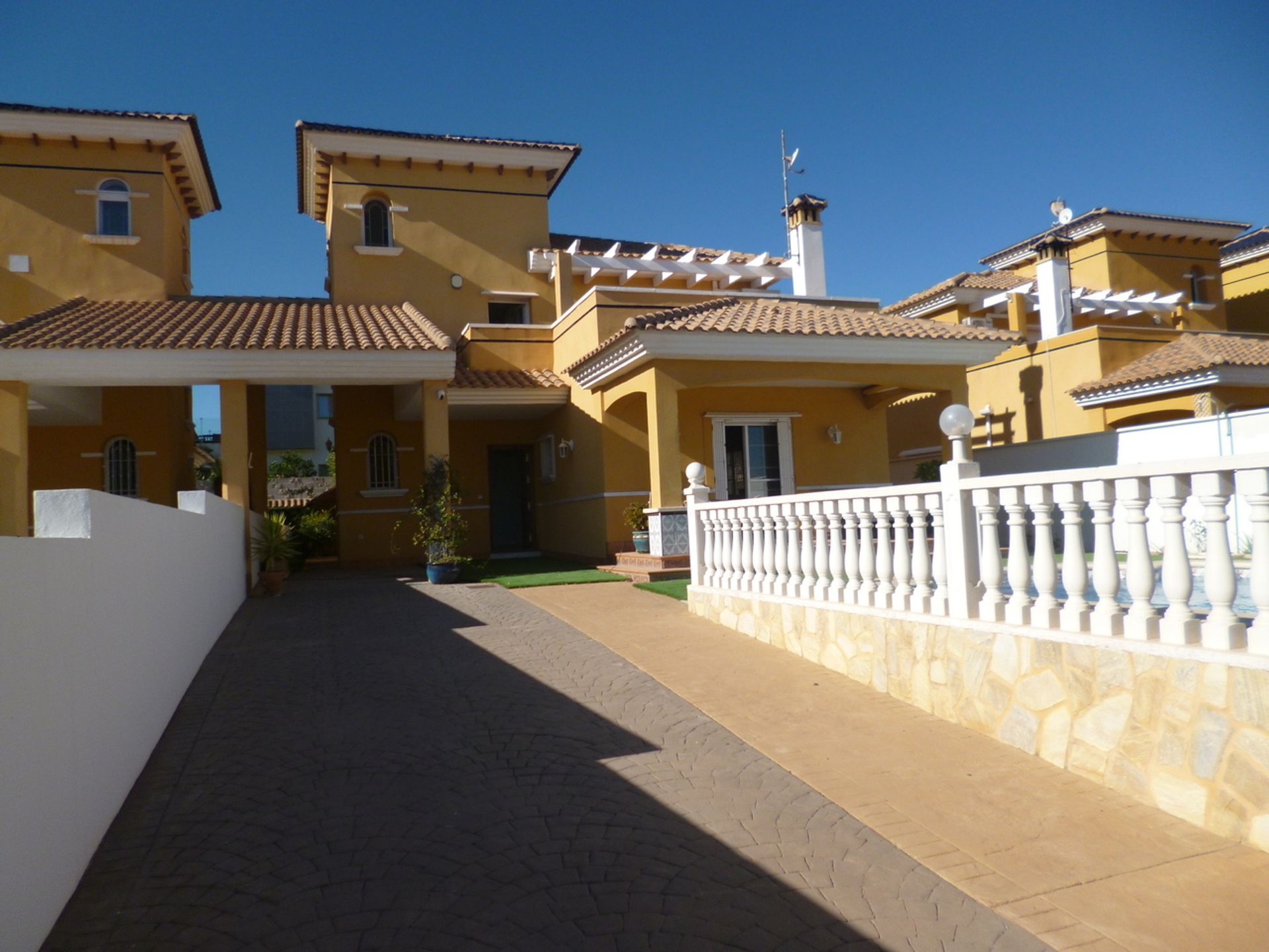 rumah dalam Campoamor, Valencia 12390315