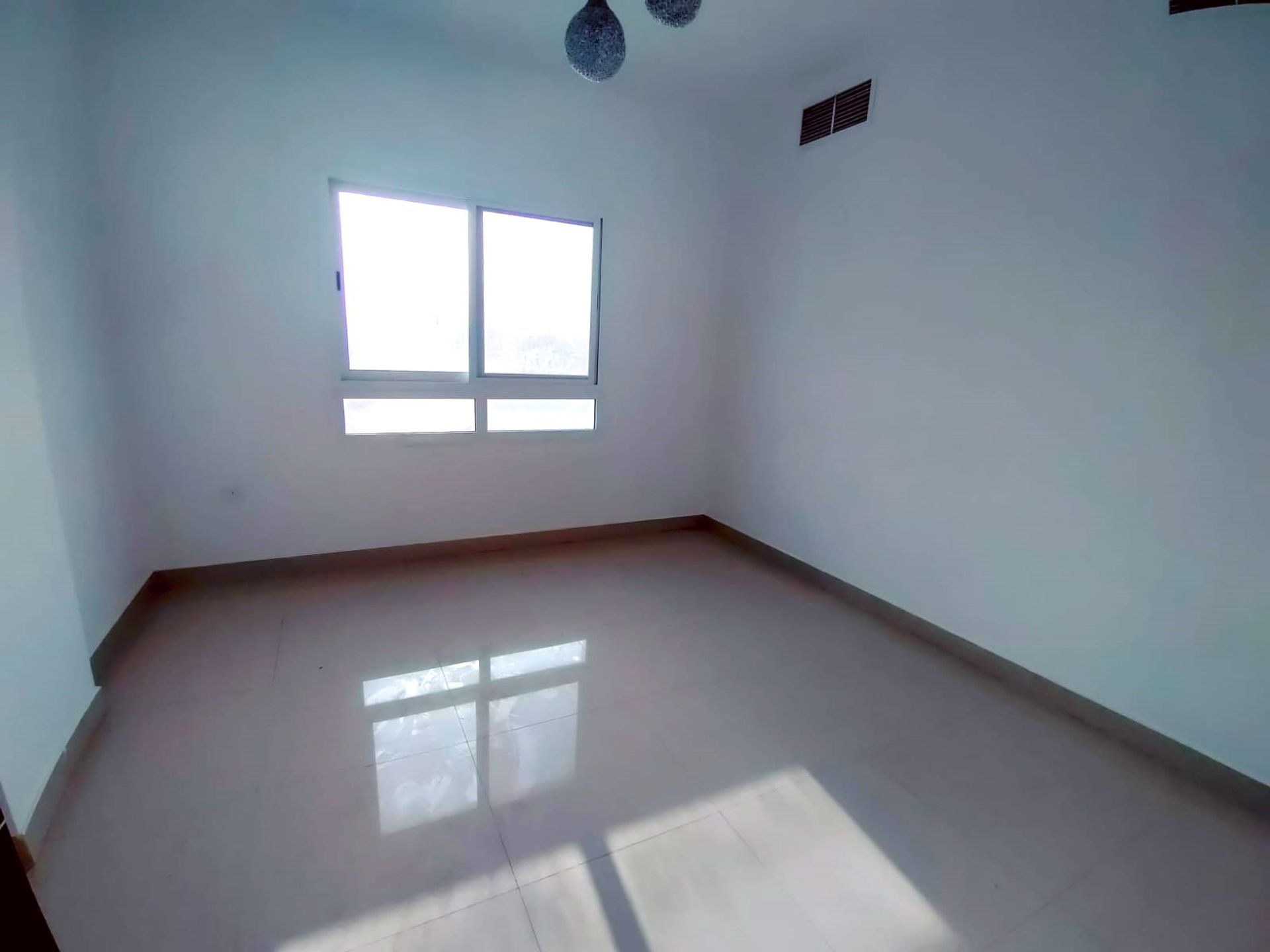 Condominio en Jidd Hafs, Al ‘Āşimah 12391438