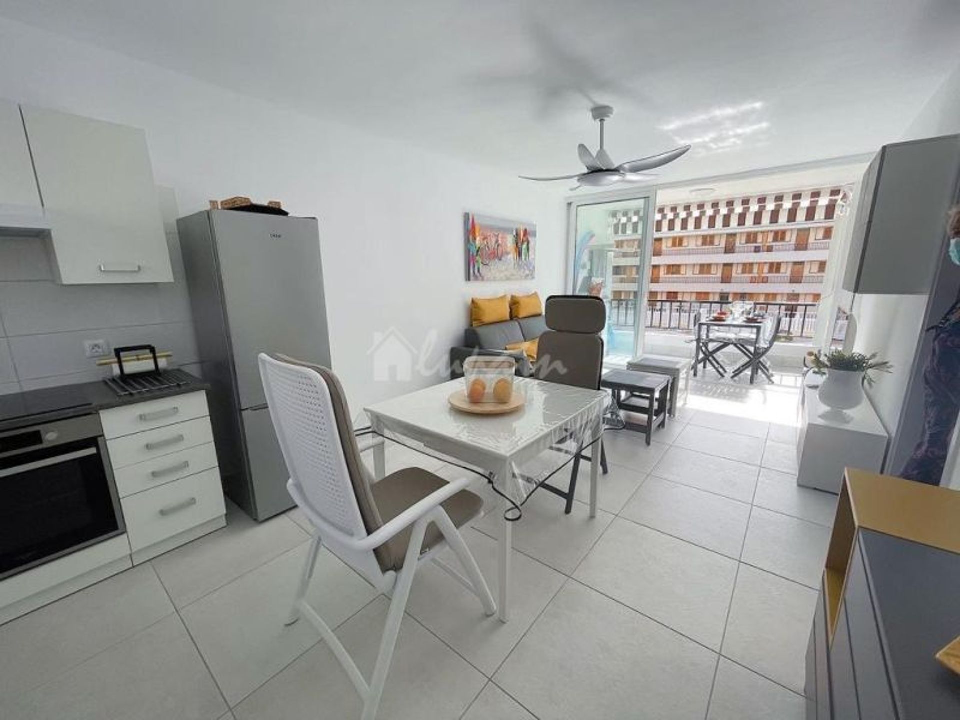 Condominium dans Los Cristianos, Canarias 12392252