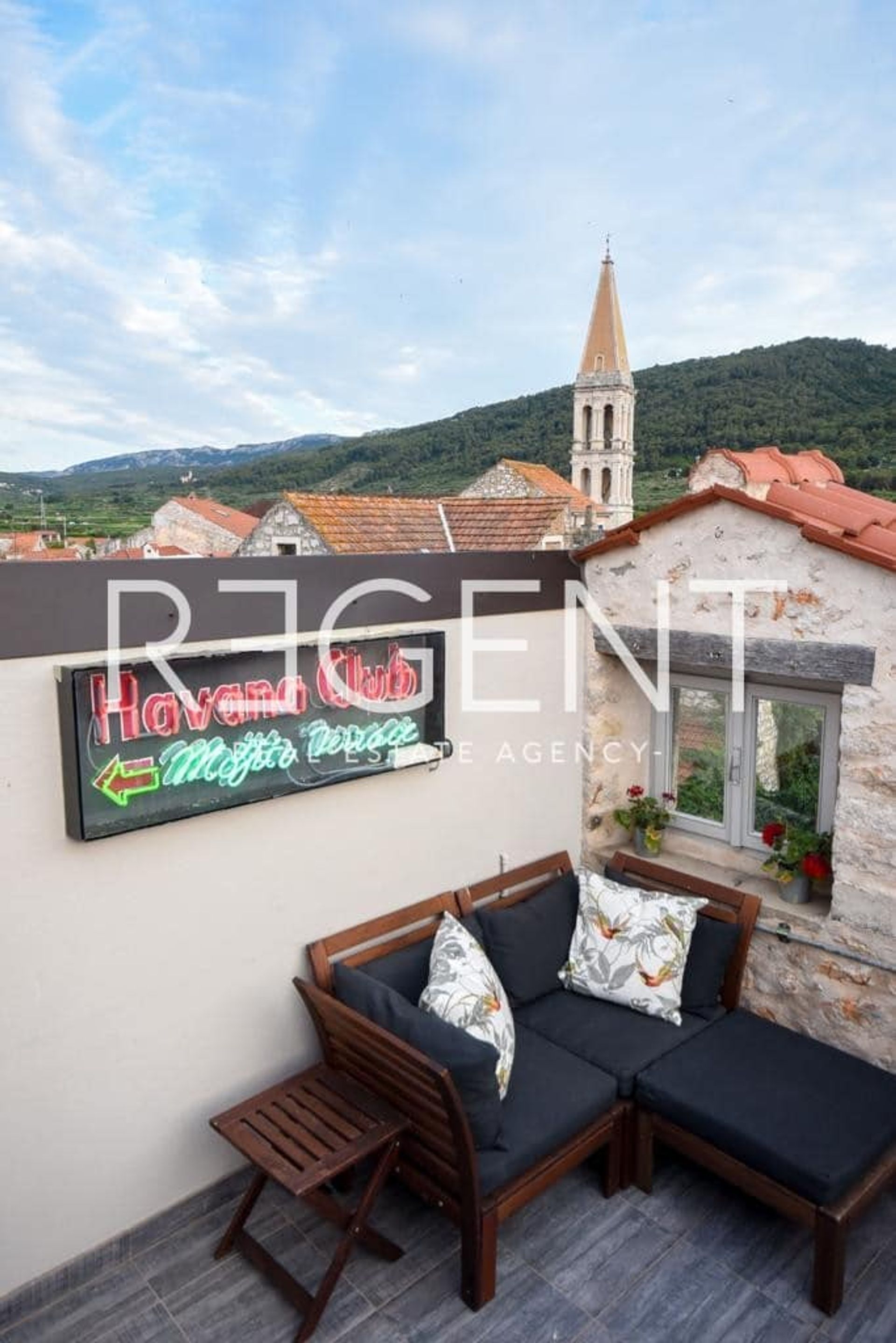 Huis in Stari Grad, Splitsko-dalmatinska županija 12392272