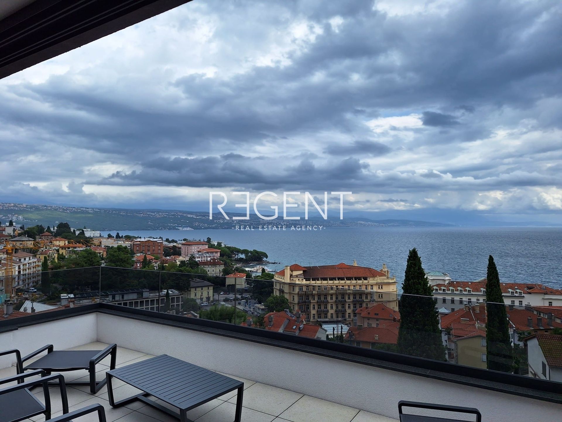 Condominio en Rovinj, Istarska županija 12392303