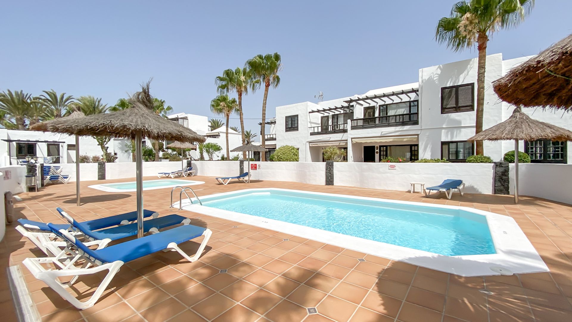 Condominium in Tias, Canary Islands 12392745