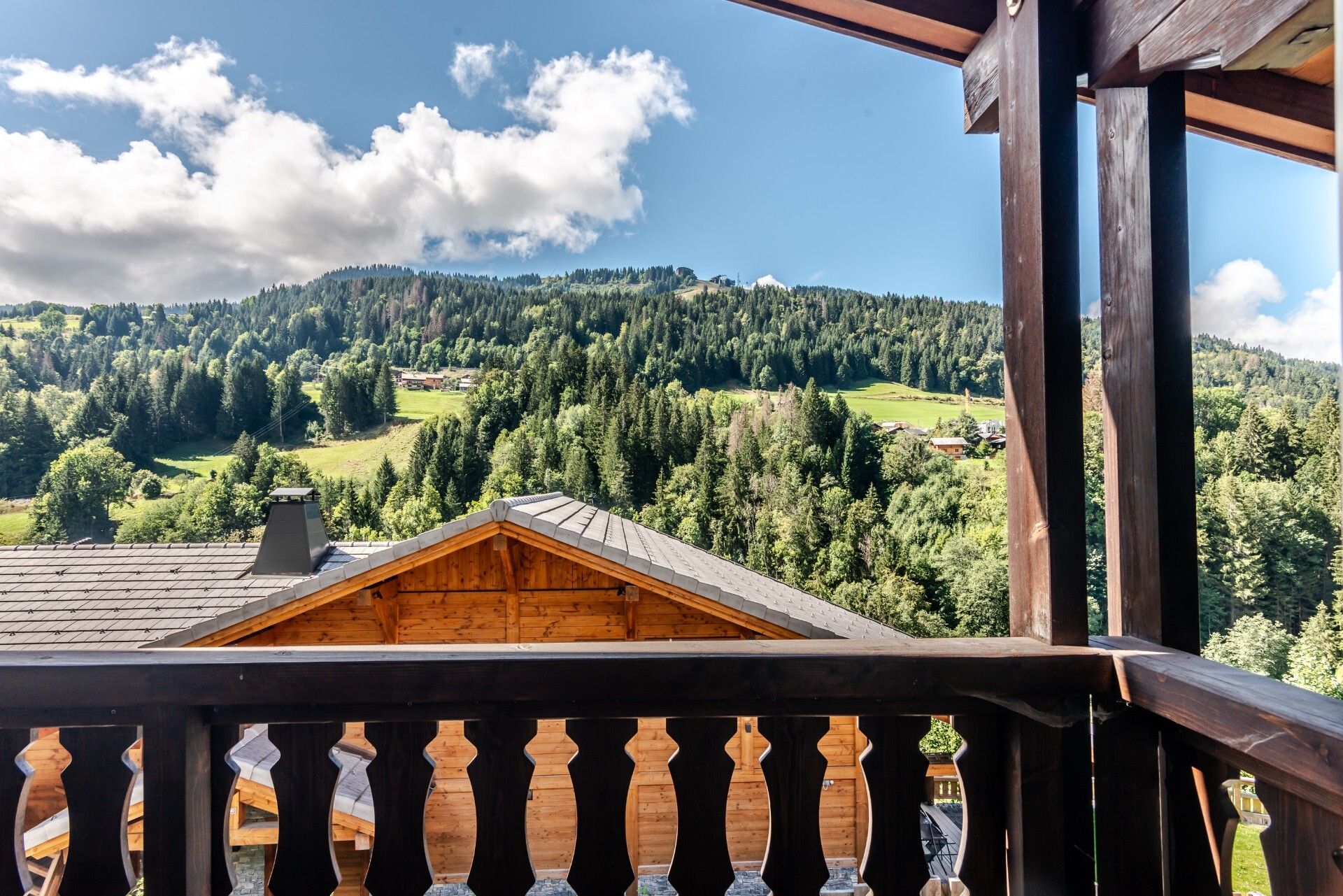 Huis in Morzine, Auvergne-Rhône-Alpes 12392770