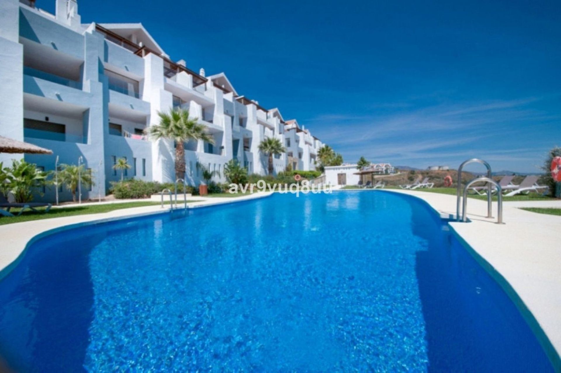 Condominium in Fuengirola, Andalusia 12392830