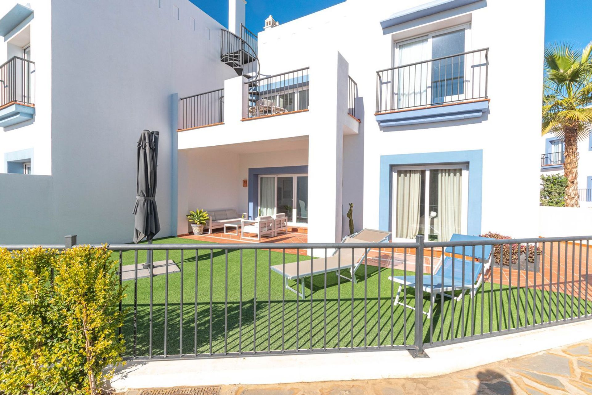 Condominium in Benahavis, Andalusia 12392924