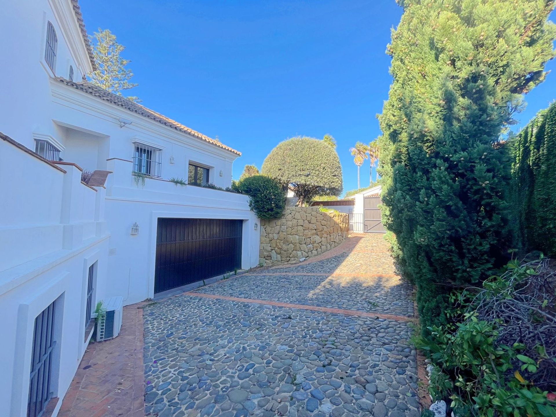 rumah dalam Estepona, Andalucía 12392938