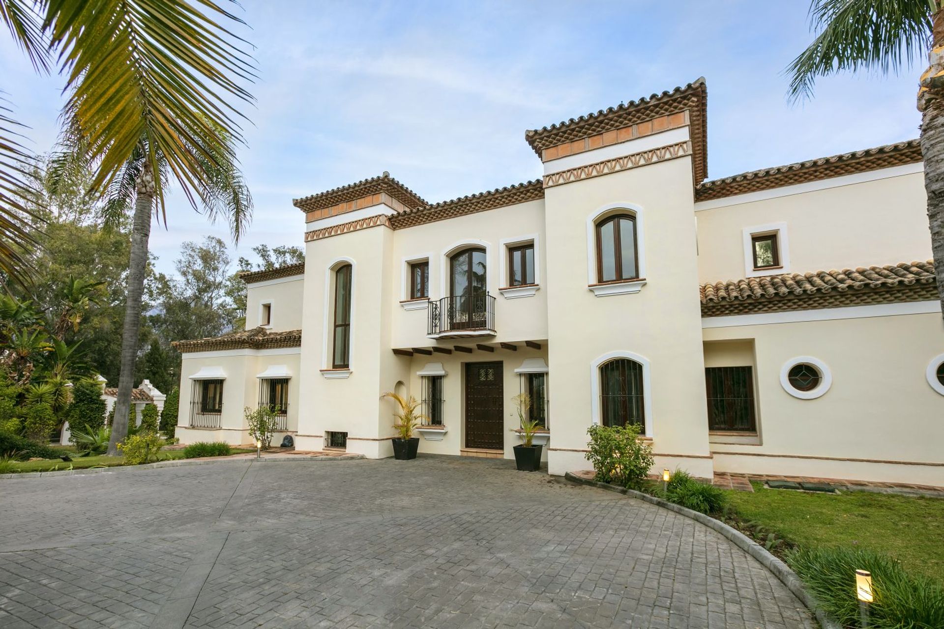 Rumah di San Pedro de Alcantara, Andalusia 12393094