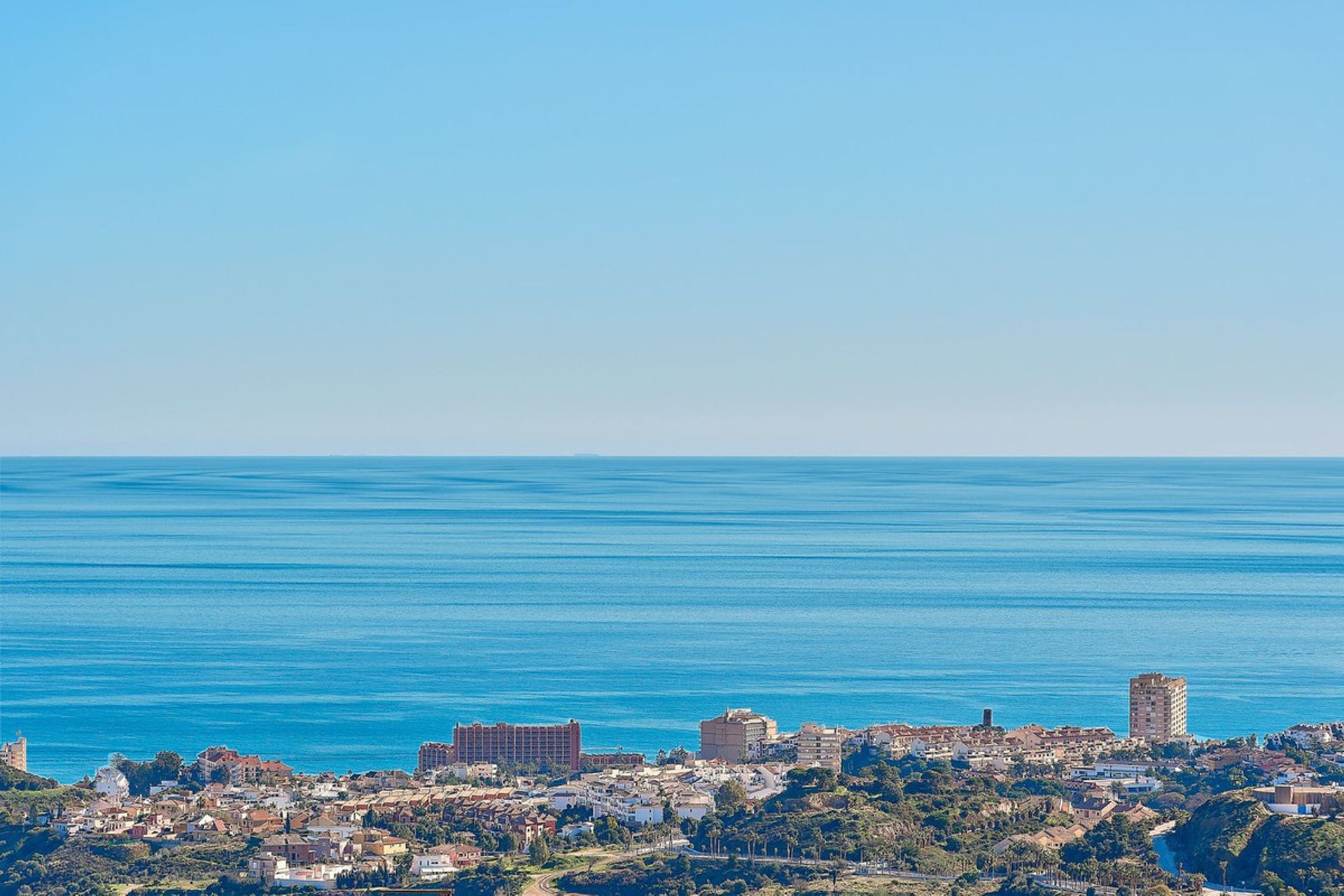 Terra no Benalmádena, Andaluzia 12393677