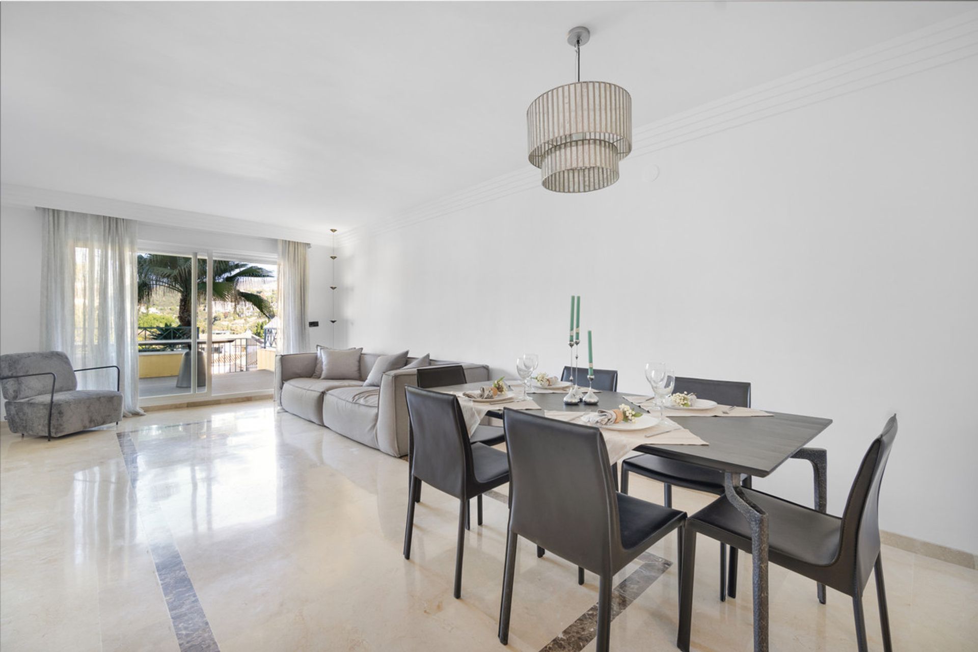 Condominio en Marbella, Andalucía 12393736