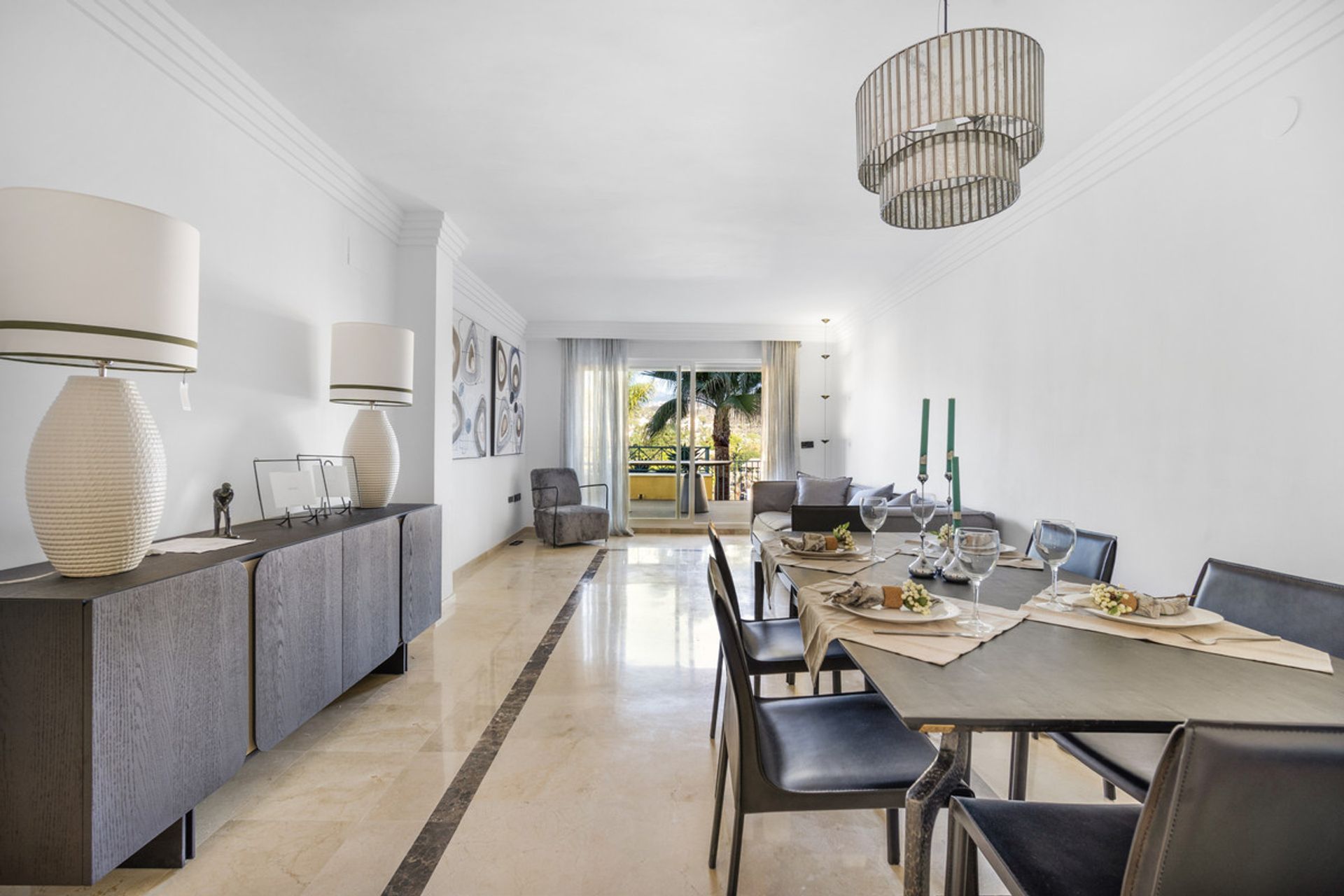 Condominio en Marbella, Andalucía 12393736