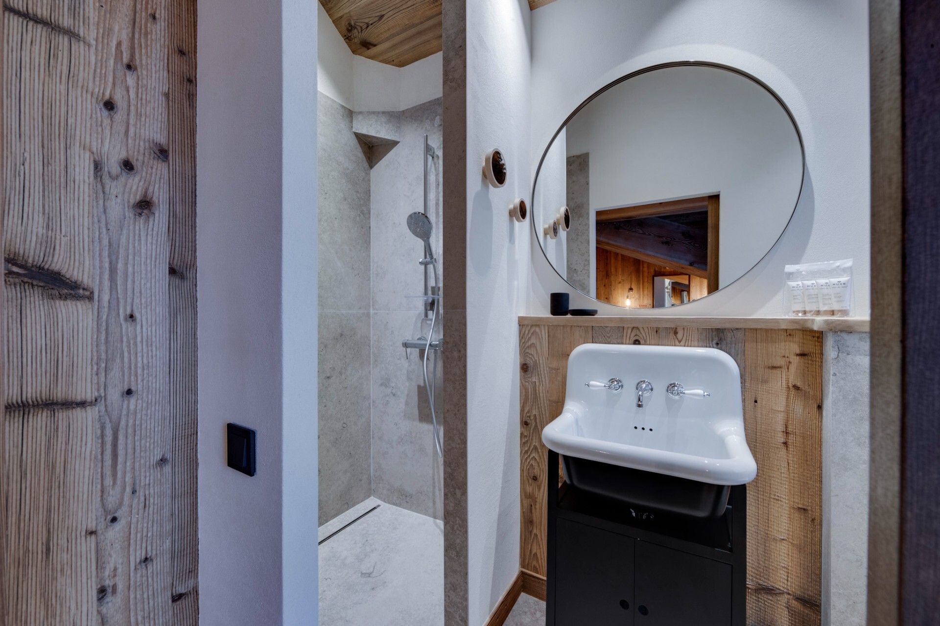 عمارات في Montvalezan, Auvergne-Rhône-Alpes 12393876