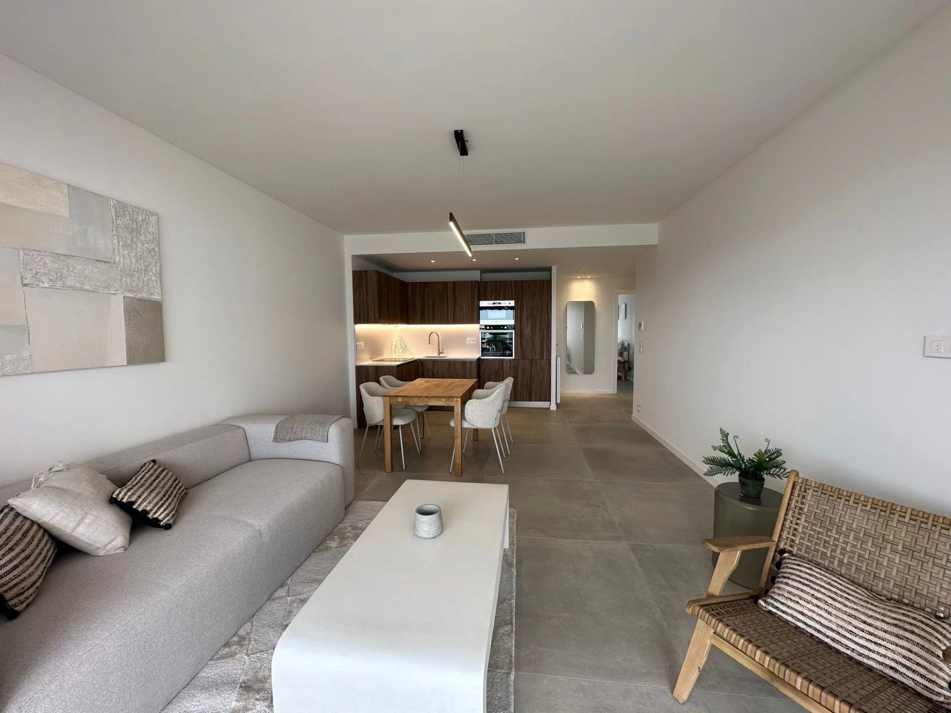 Condominium in Beaulieu-sur-Mer, Provence-Alpes-Côte d'Azur 12393896