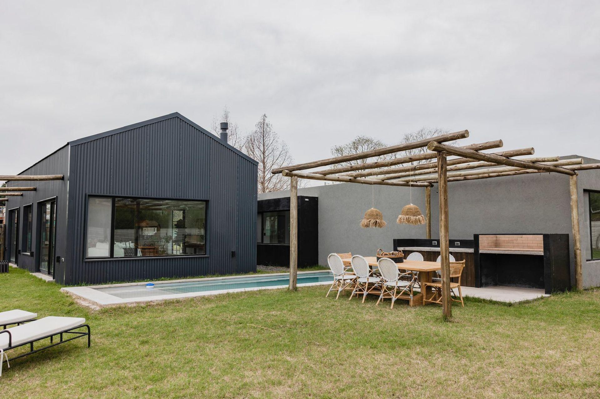 House in Villa Rosa, Buenos Aires 12394021