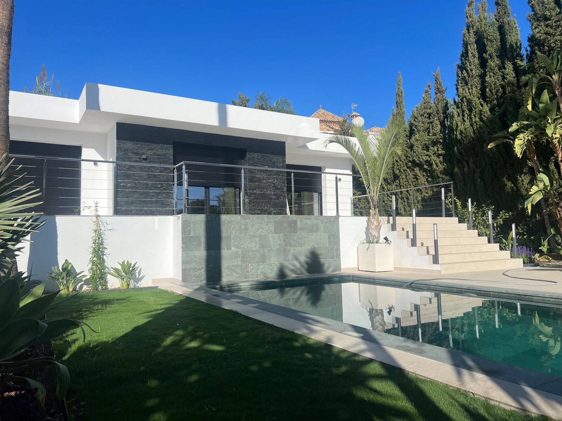 House in Estepona, Andalusia 12394458