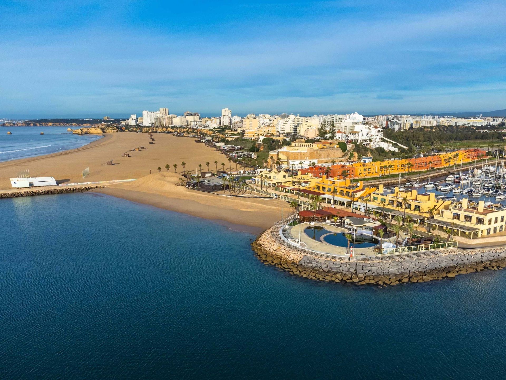 Condominium in Portimão, Faro District 12394595