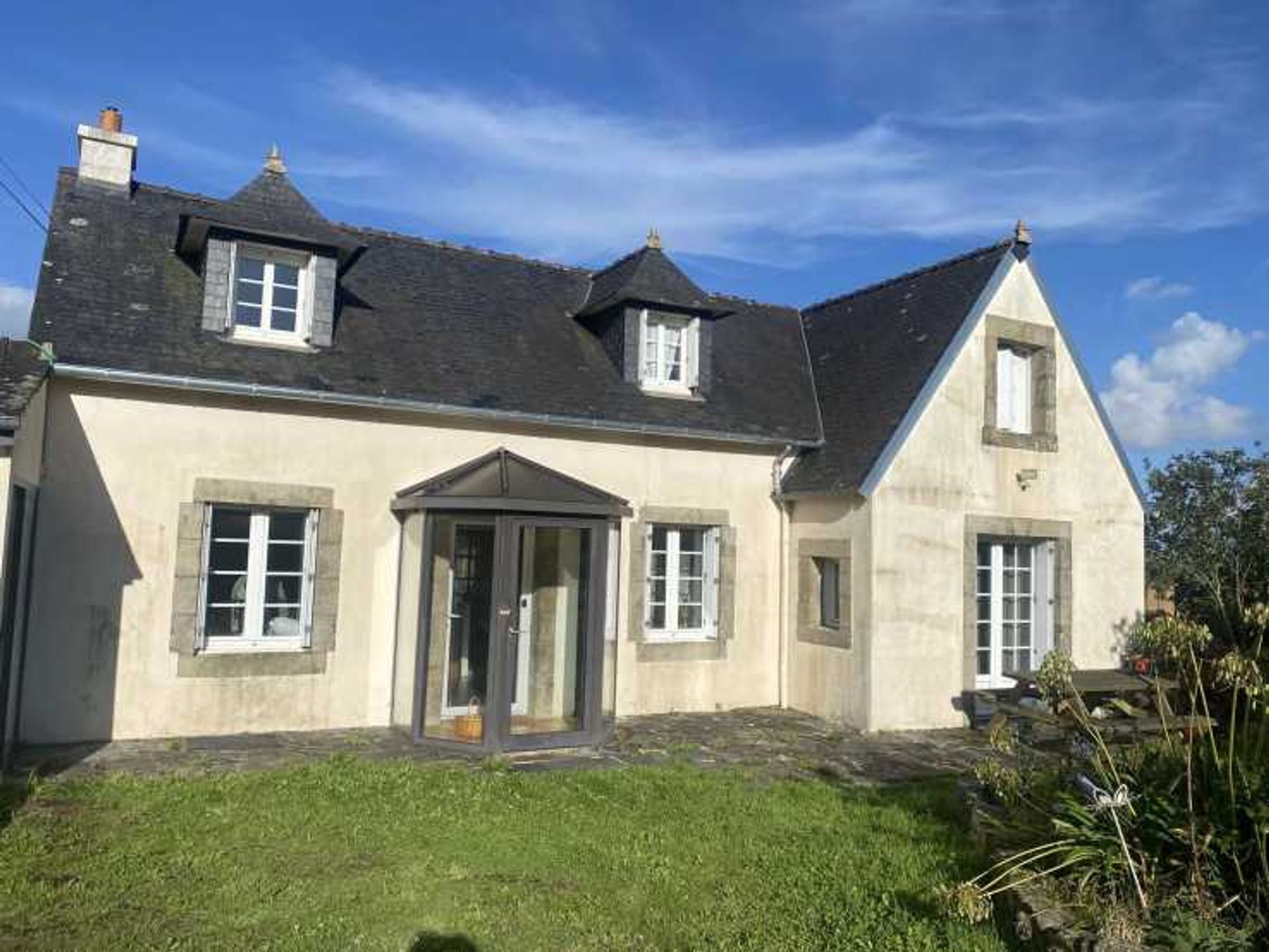 Condominium in Dineault, Bretagne 12394715