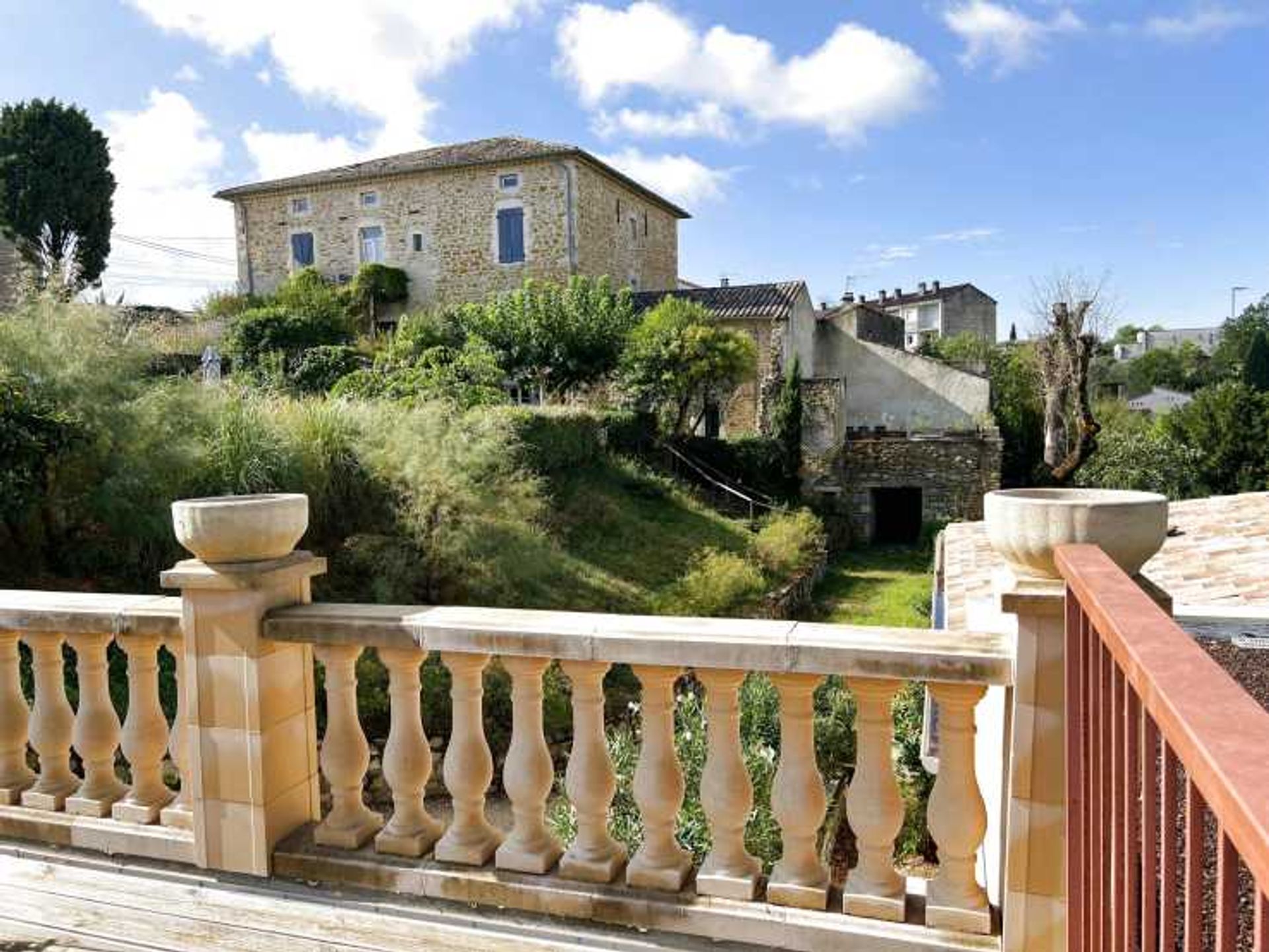 Hus i Vallon-Pont-d'Arc, Auvergne-Rhône-Alpes 12394726