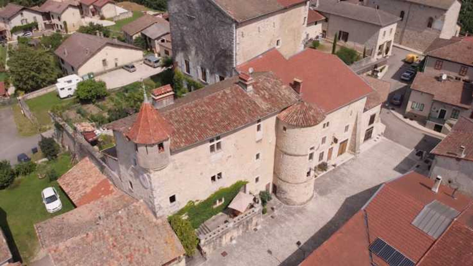 Otro en Pont-en-Royans, Auvergne-Rhone-Alpes 12394727