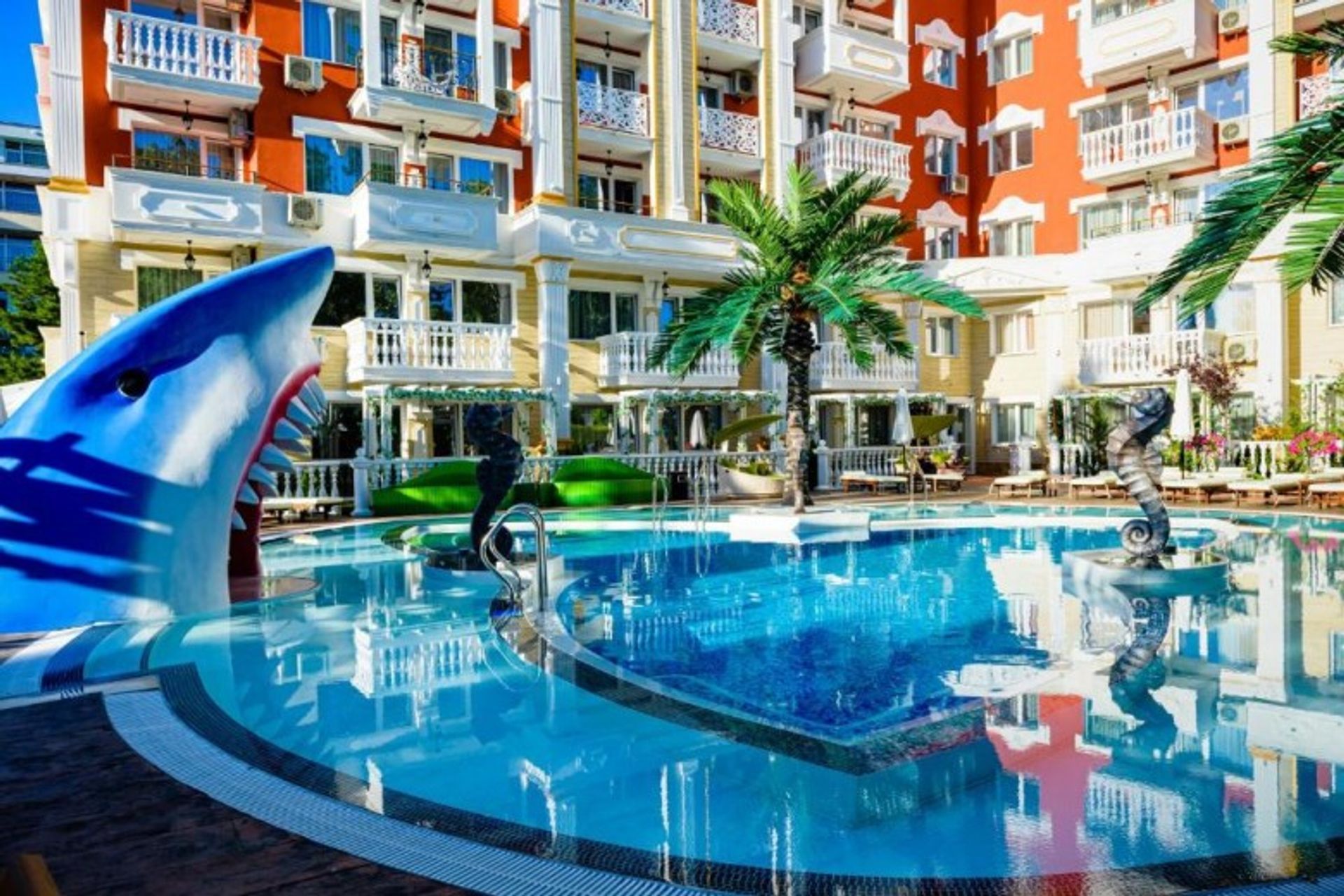 Condominium in , Burgas 12395082