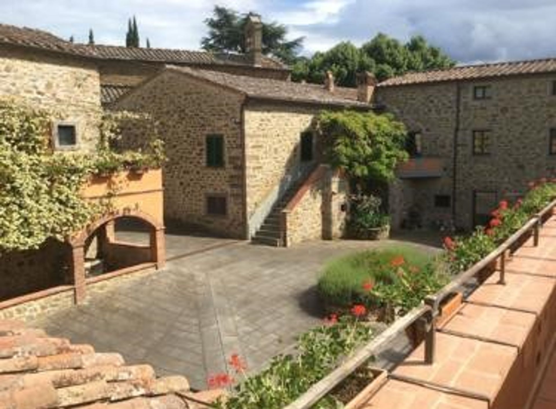 Condominium in Cortona, Tuscany 12395208