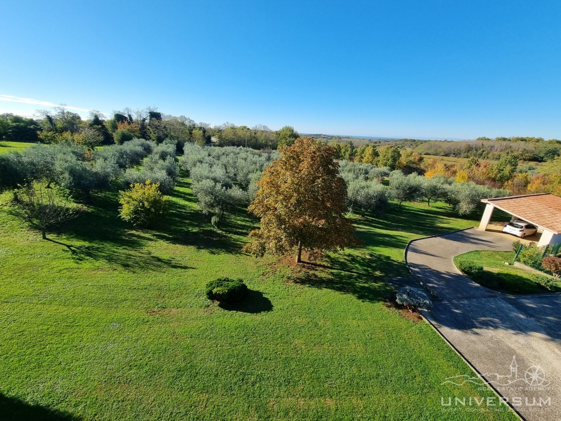 Résidentiel dans Brtonigla, Istria County 12395439