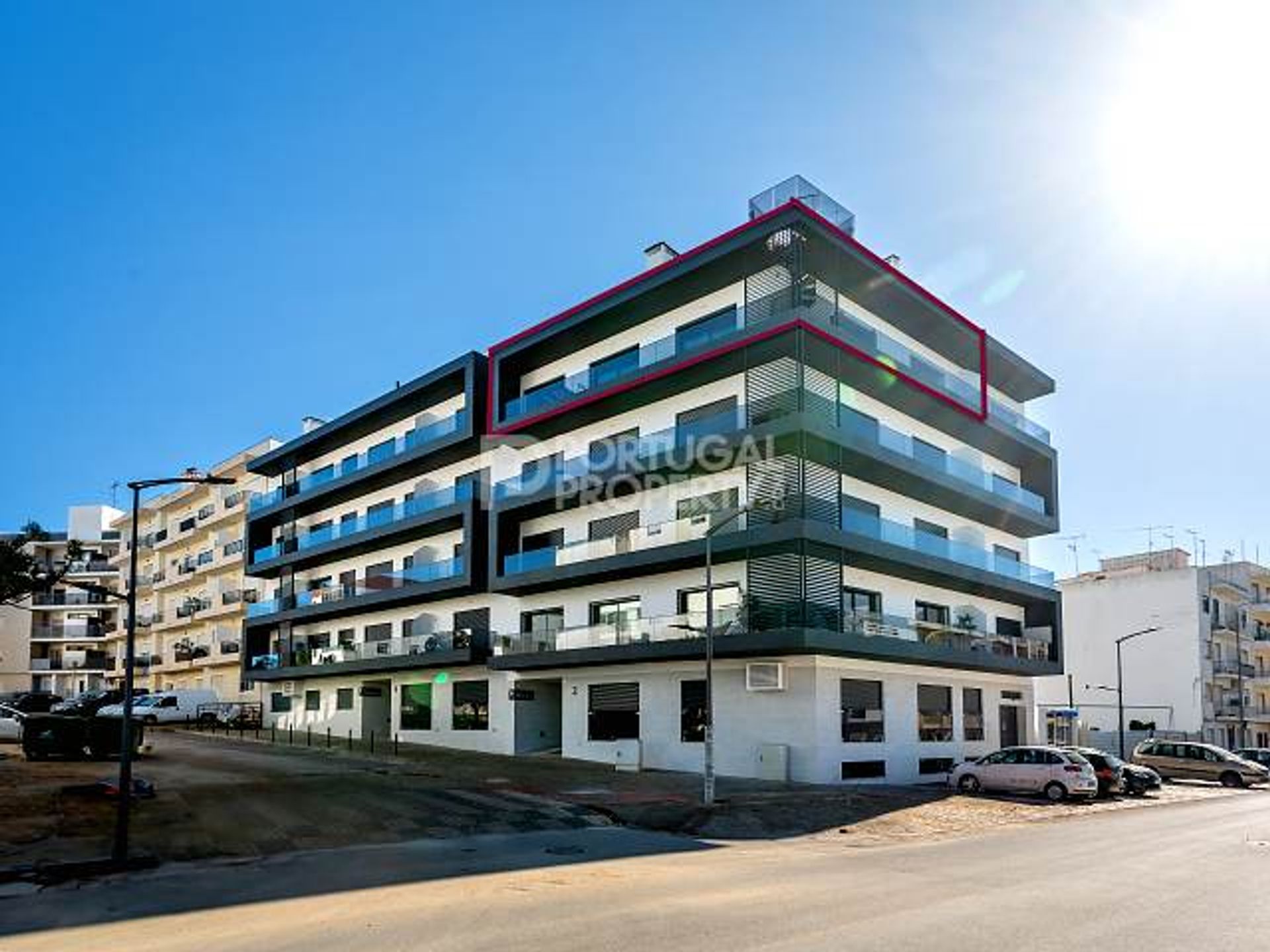 Condominium in Olhão, Faro District 12395494