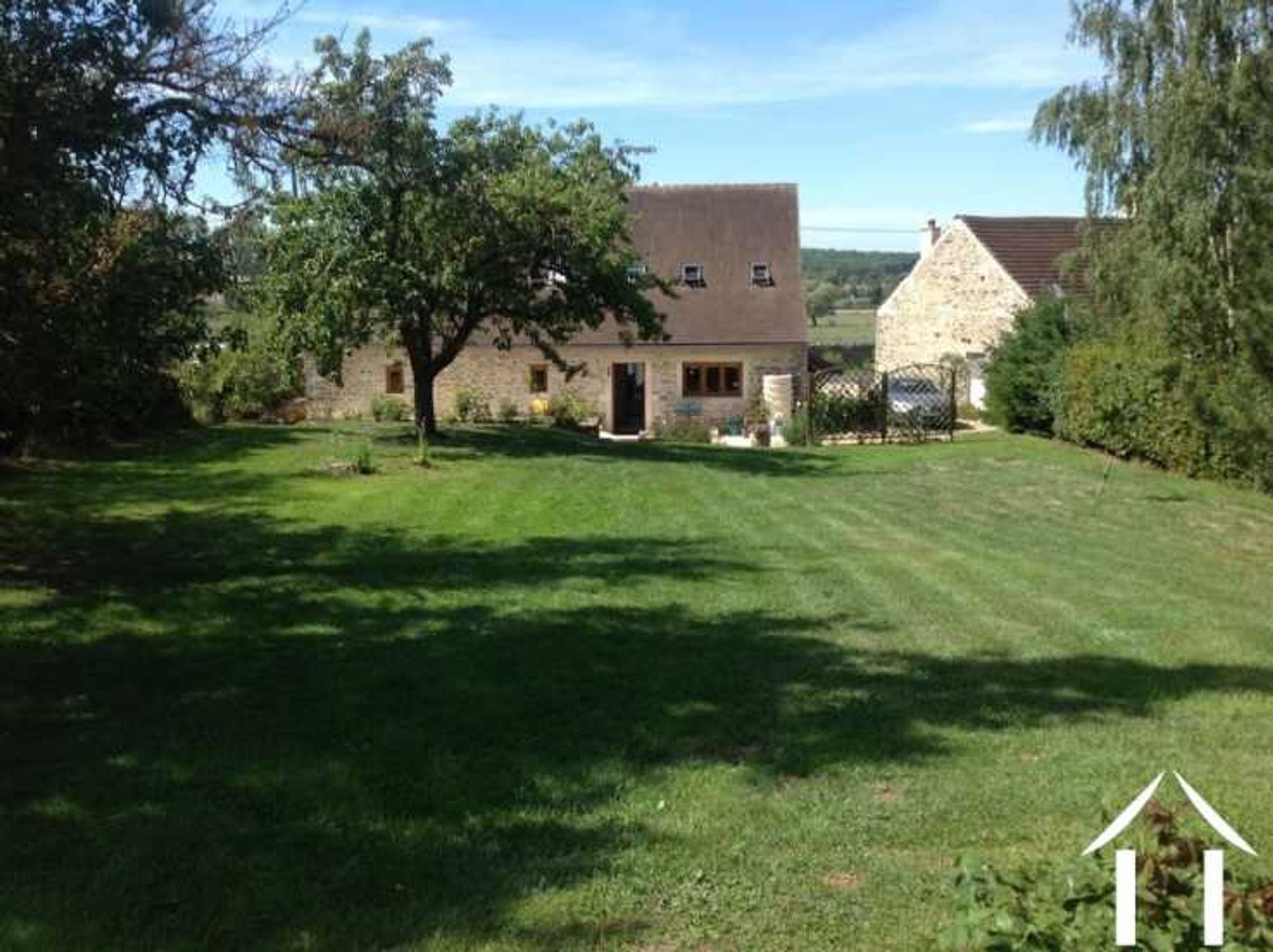 casa en Painblanc, Bourgogne-Franche-Comté 12395762